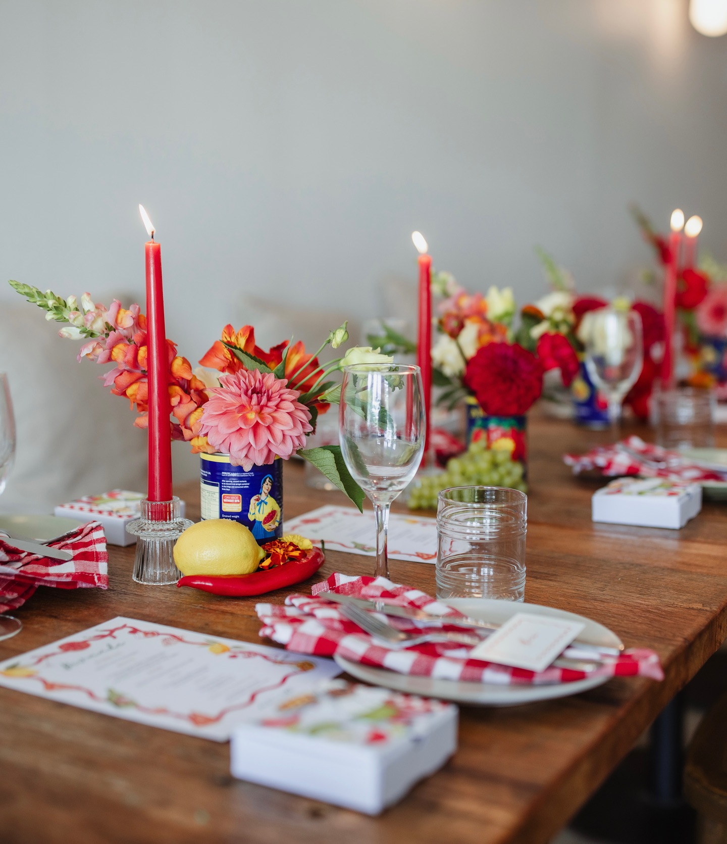Two things that make a florist very happy
1. An amazing client
2. An even more amazing brief
Last weekend we helped transform @spread.camphill into an Italian summer paradise to celebrate Kate’s 30th 🌶️🍅
Photos by the incredible @pixel_punk_pictures
Event planning @lokeyagency