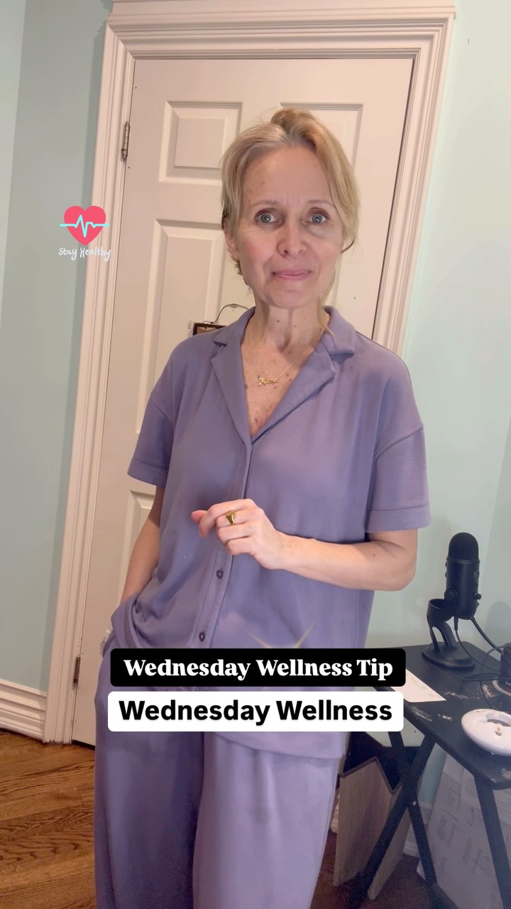 What's your daily RITUAL?
It makes a difference to how your START or end your day.
Rituals are key to grounding and helping us move through our day calmer and more grounded.
Rituals like journaling, gratitude practice, or evening reflection help process emotions and can bring clarity.
It also makes your life a little more Magical to connect inwardly before dealing with external items!
And remember, self care is preventative medicine
#qigongforhealth #stressrelief #chinesemedicine #wednesdaywellness #wednesdaywisdom #chinesemedicine #selfcaretips