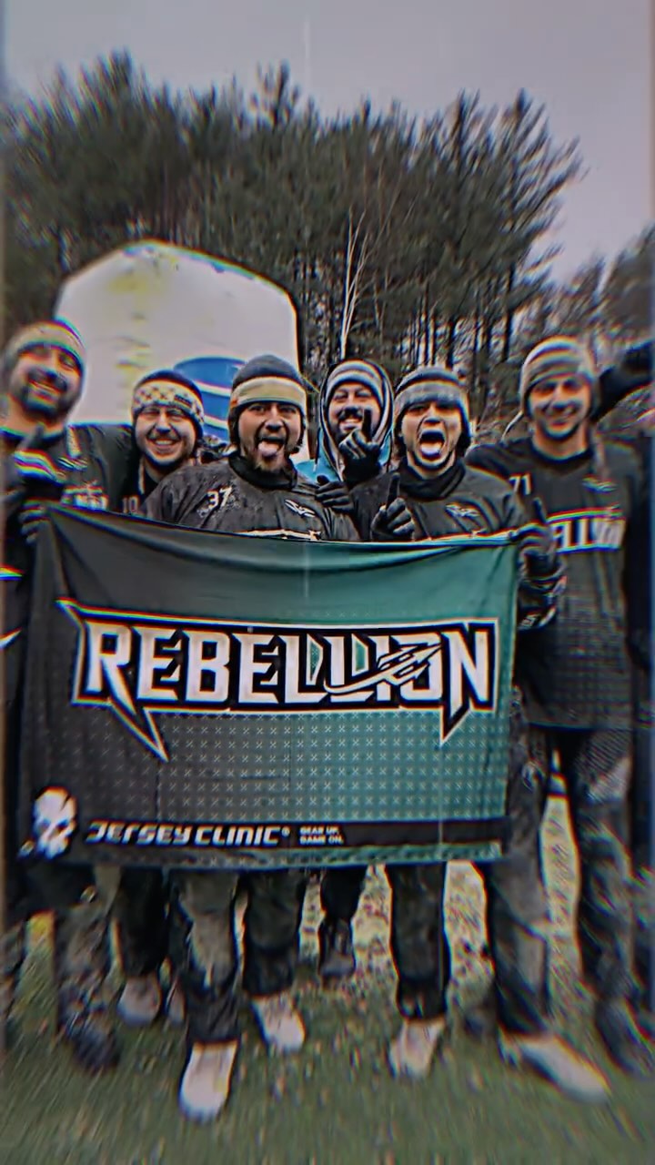 The snow definitely wasn't going to stop a Rebellion ๐
Freezing temps.
Fierce focus.
Full domination.
๐ฅ Rebellion @rebellion.pb takes D3 XBall at NEXL E1.
THIS is how you start a season ๐
#Champions #thenepxl #nexl #newenglandpaintball #bostonpaintball #tournamentpaintball #paintball #playpaintball
