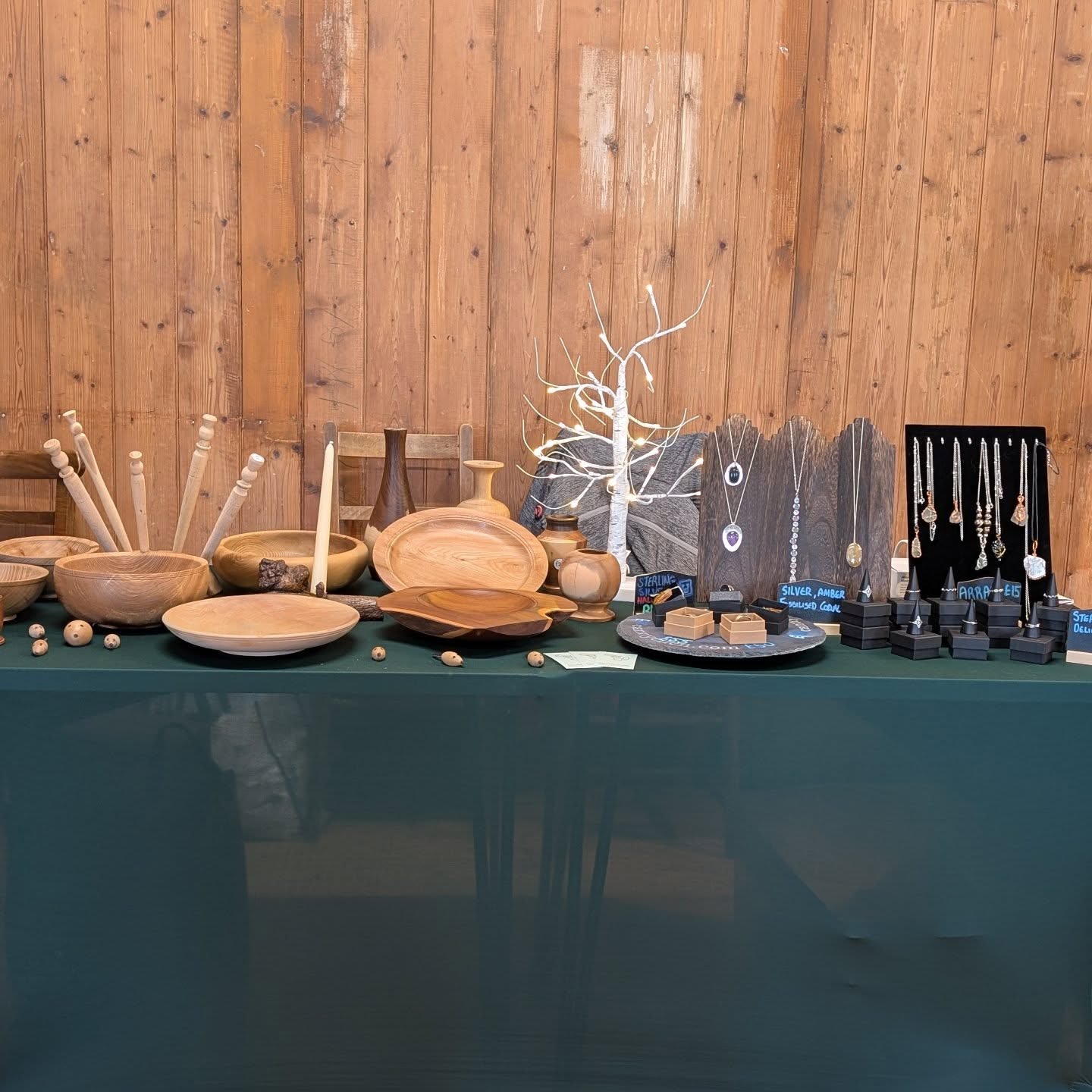 It's a dual display craft fair with my father in laws fabulous wood turning and my sterling silver work.
If you fancy a trip out to the wonderful Perthshire countryside, come see me and the other stall holders at Logiealmond Hall 😊
#craftfair #craft #maker #sterlingsilverjewelry #sterlingsilver #woodworking