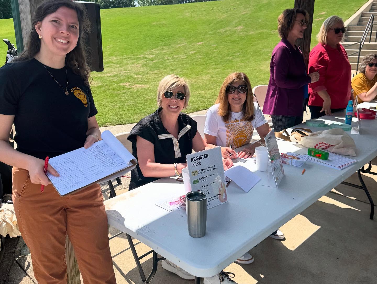 We just had...the BEST day at the 7th annual GLOW GOLF tournament!! Perfect weather...Wonderful group of golfers...Just feeling so happy and grateful for EVERY sponsor, golfer, volunteer, raffle item donated! 😊⛳️THANK YOU EVERYBODY!!! You help us keep GLOWING!! ❤️🔥🌏 #goloveotherswell