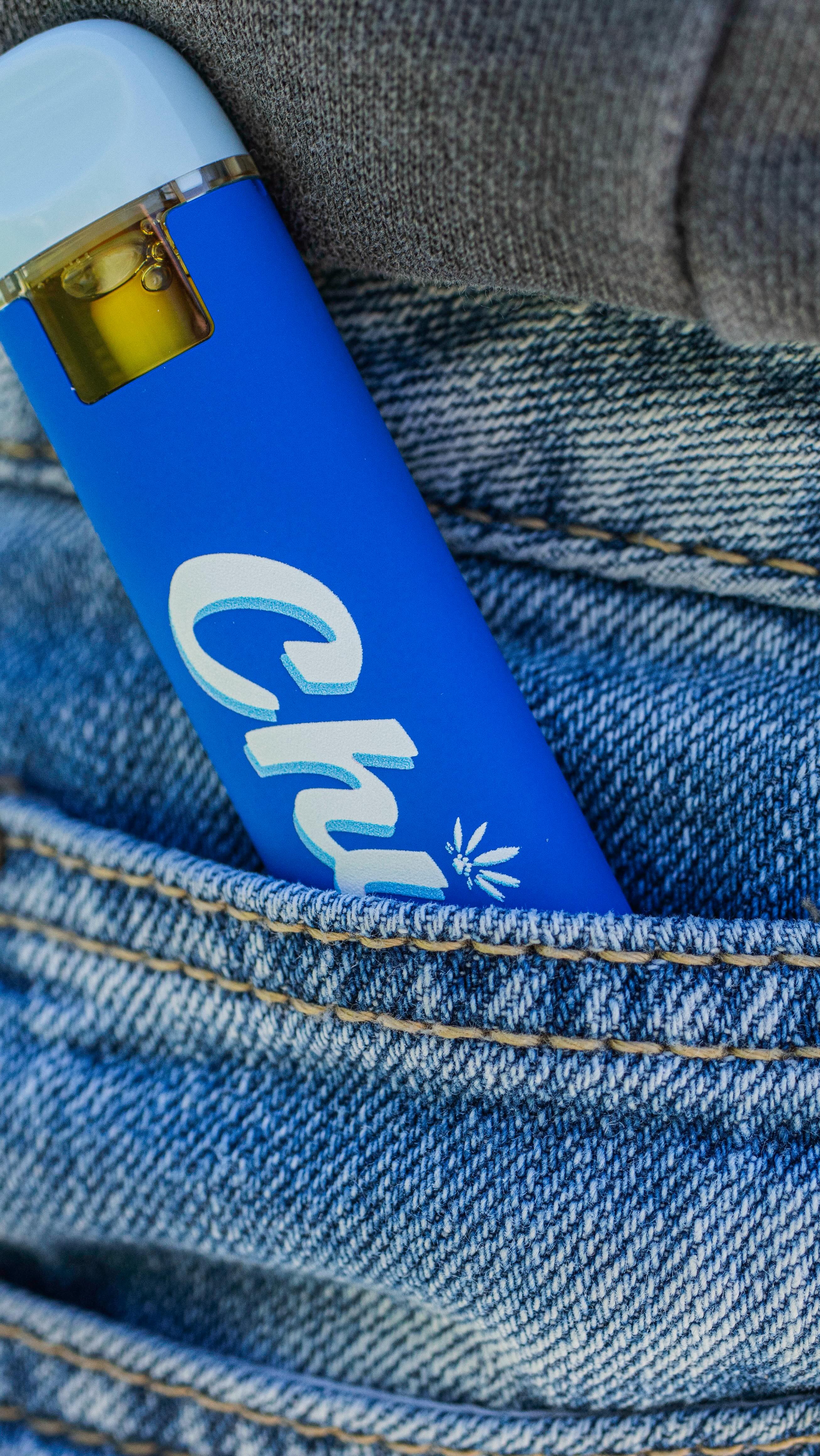 🚨☀️Weekend Forecast : smooth hits and chill vibes. What are you hitting? 🍃