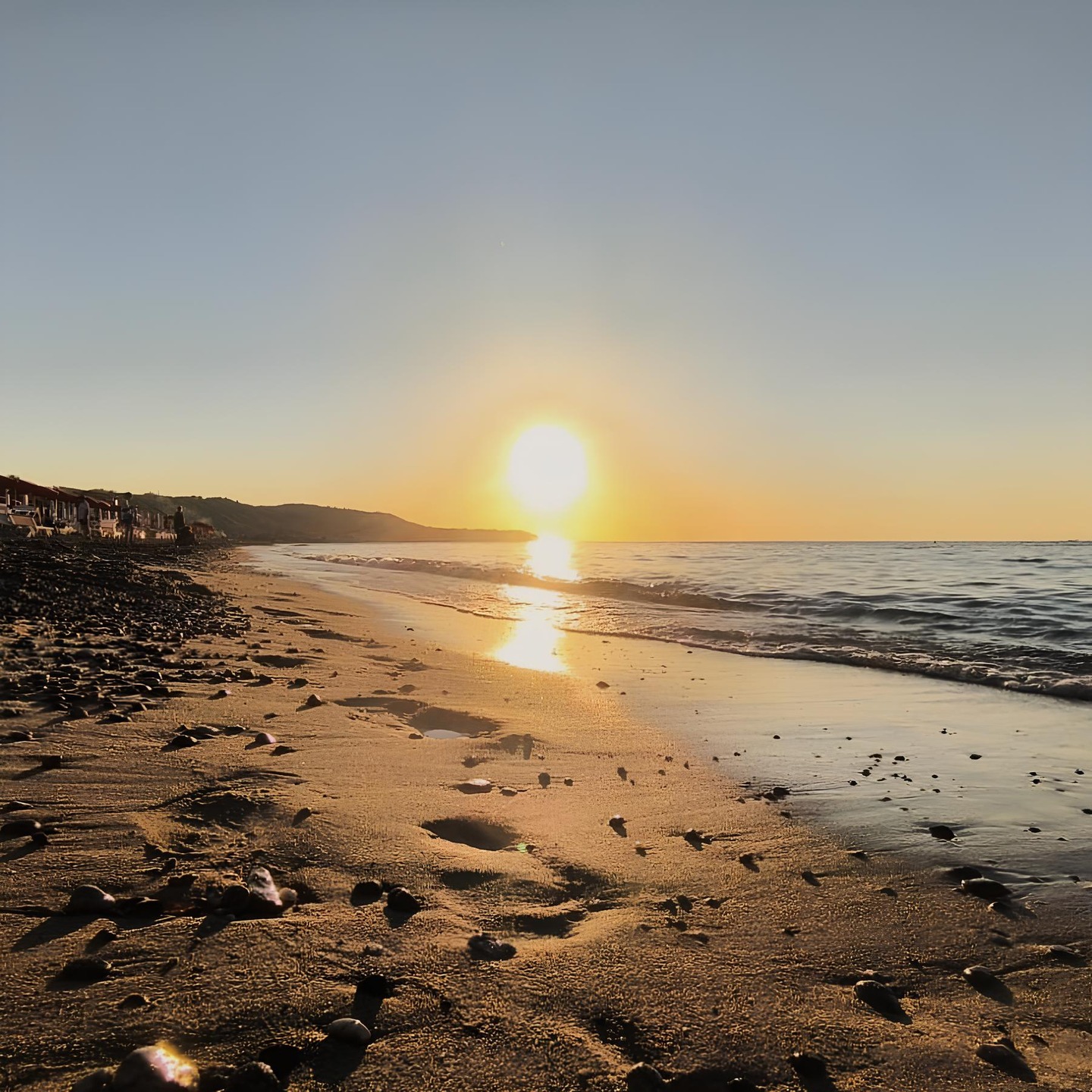 🌅 Along the Tyrrhenian coast of Capo Peloro peninsula, in the quiet seaside hamlet of Mortelle,
the day slowly melts into the sea.
Light lingers, silence glows, and beauty flows.
A fleeting moment of magic, where time pauses and the breeze tells ancient stories.
.
✨ Save this place for your next Sicilian sunset.
.
📸 @VisitCapoPeloro | Exclusive use – ask before sharing
.
#Mortelle #CapoPeloro #VisitCapoPeloro #Messina #VisitMessina #Sicily #VisitSicily #SicilianSunset #MediterraneanVibes #HiddenSicily