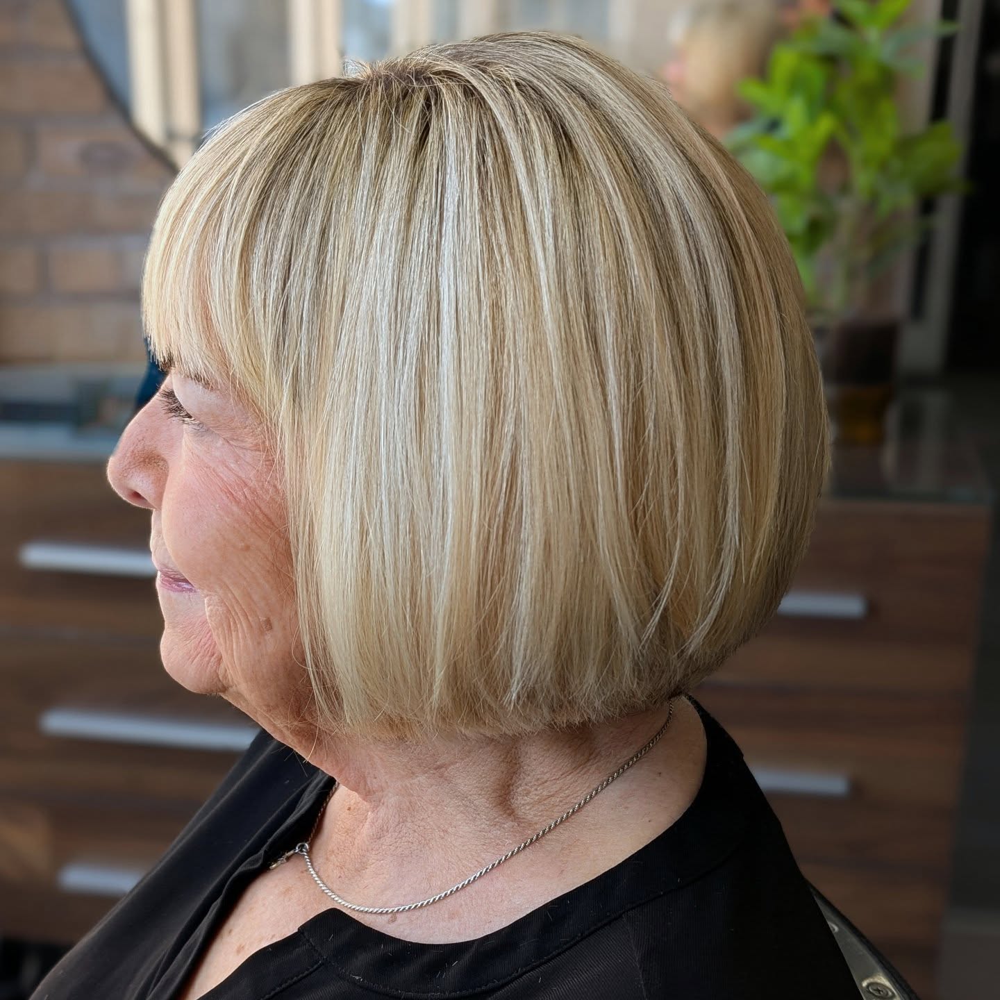 ✨8 Weeks of Grace + Glow✨
Meet Carol, one of our long-time guests—proof that “mature hair” doesn’t mean dull or dated.
Every 8 weeks, we refresh her soft highlights to blend gracefully with her natural grey, giving her dimension and shine. This time, we added a breezy summer cut to lighten things up (literally!).
Grey blending isn’t about covering—it’s about celebrating. 💫
Curious if grey blending or a shorter summer cut is right for you?
You can always DM us or chat with us at orlandos-salon.com—we’re happy to help you explore your options.
📍#OrlandosSalon
#GreyBlending #MatureHairMagic #SaltLakeStylist #HairConfidence #BeforeAndAfterHair #ShortHairForSummer #HealthyHairAtAnyAge
