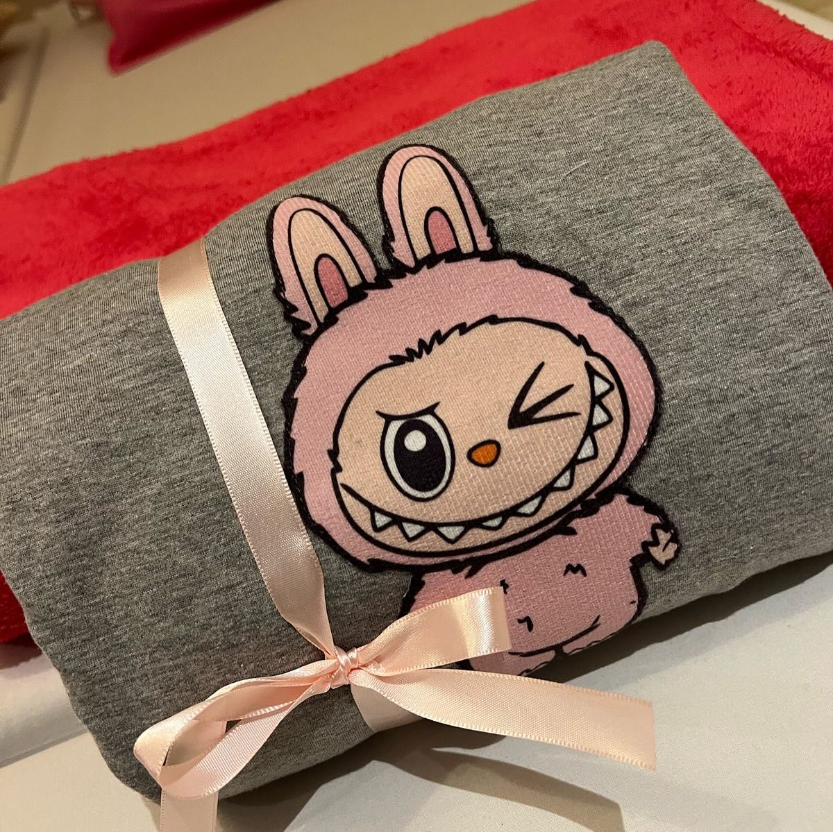 Chegaram as Labubus no ateliê.
Toda personalizada no pelinho, esse novo mascote tem disponível em várias cores.
#labubu #labubufestainfantil #festamenina #festadopijama