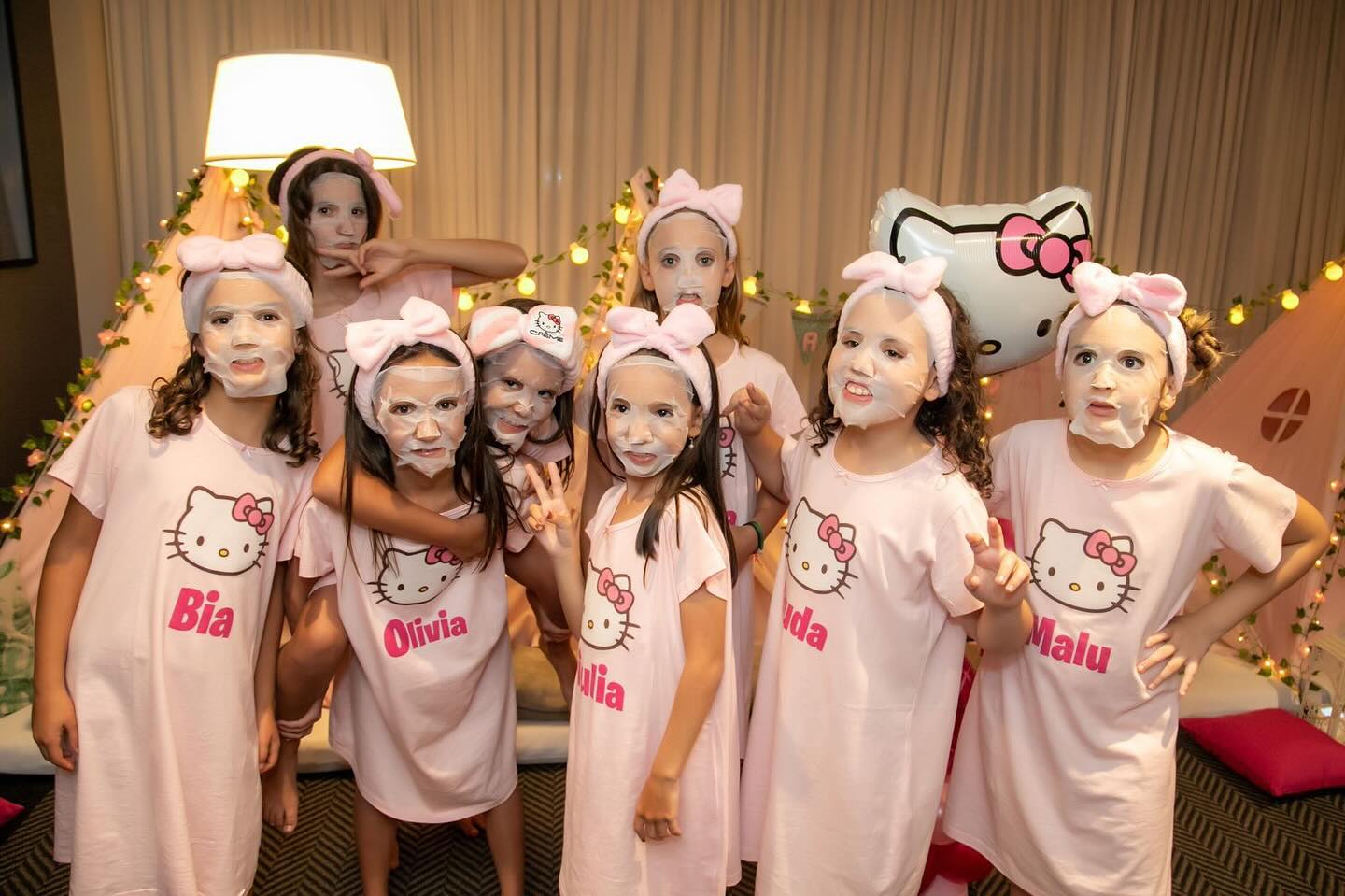 Se encante com os detalhes…
#festadeaniversário #festadecriança #festadopijama #festacabana #festaemcasa #festamenina