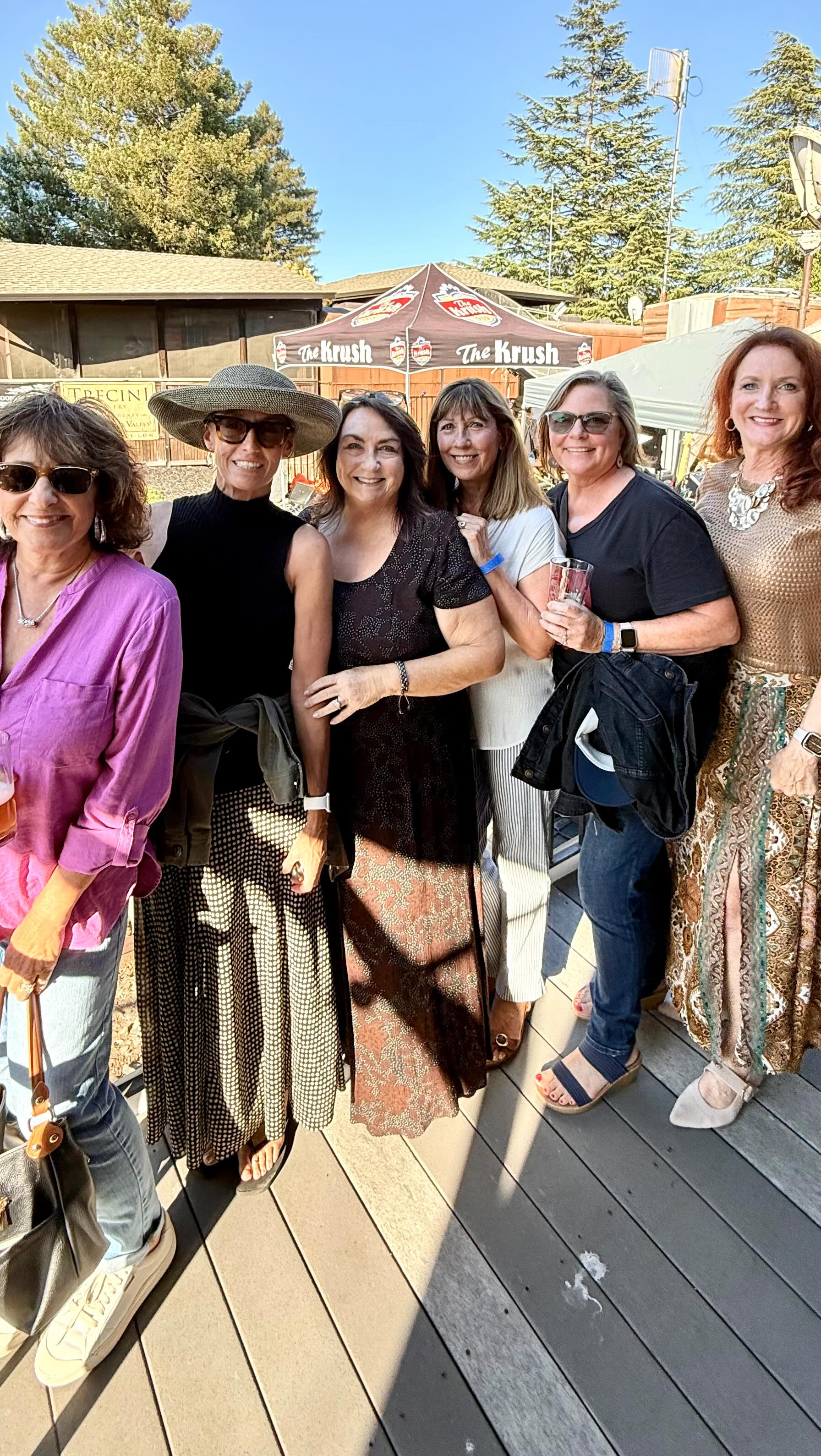 A little about me:
In addition to being a luxury travel agent I have a networking group celebrating 10 years together. Where women support women in business and attend community events supporting small businessâs owners and local nonprofits.
This week we participated in several events:
đŻMarin & Sonoma Women at Work Networking Luncheon
@tiburon
@marinwomenatwork
đ„Bubbles in the Backyard Fundraising Event-transforming lives in Uganda
@mprandichildrenfoundation
@prandiprop
đ¶The Krush Radio Station Backyard Concert Series-if you live in Santa Rosa this is a must attend event
@thekrush
@thegalliani
@nikmacgel
#womenbusinessowners #confidentwomen #independentwomen #santarosaca #sonomacounty #localradio #kckilian #networkingevents #nonprofitsupport #bayareasmallbusiness #inspirationalwomen #bosswoman