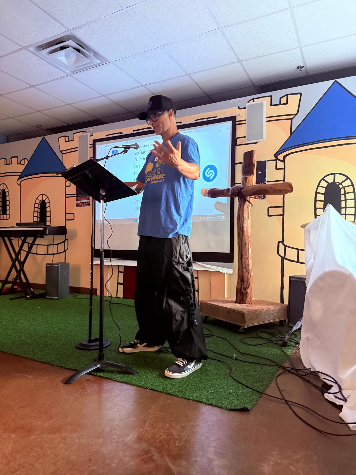 Summer may be ending but the H2E school year is just getting started! Come find your people, your purpose, and your faith here on 2nd and 4th Wednesdays from 6:30pm-8:30 pm. We can’t wait to see you there!