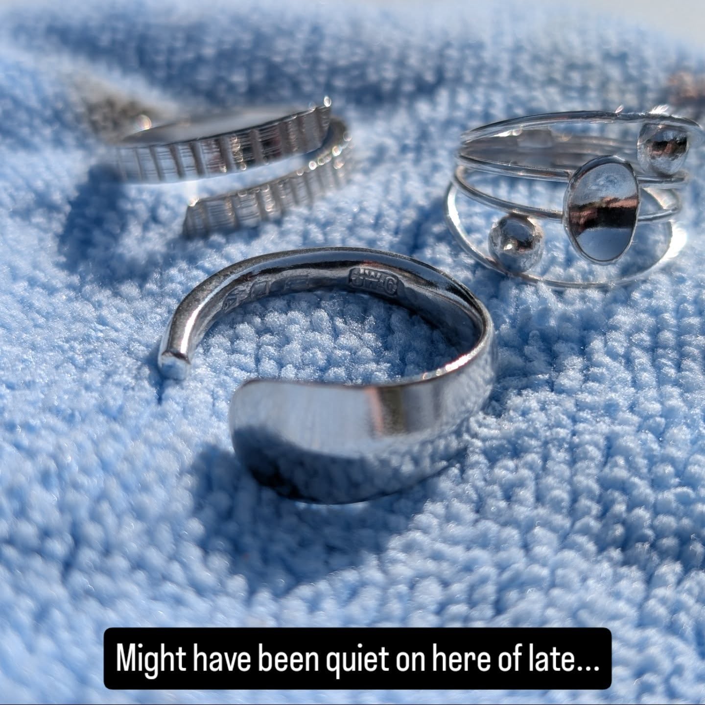 Have been really enjoying getting back to the jewellers bench after a hugely busy year at work. Come October, I'm hoping the bandwidth increases more, but it's great to be making silver pieces again!
A mixture of repurposed silver teaspoons and original pieces. I have also FINALLY started sketching out a long term piece I've been thinking about for MONTHS. I'm a true artist... If I had to feed myself with this craft, I'd definitely starve 😄
The two pieces in the background of the first photo are inspired by the many liminal spaces we have in Scotland that people can ascribe all sorts of meaning to. Will hopefully eventually form part of a collection.. that's the plan.
#silver #sterlingsilver #sterlingsilverjewellery #sterlingsilverjewelry #scotland #scottishart #silverrings💍 #silversmithing