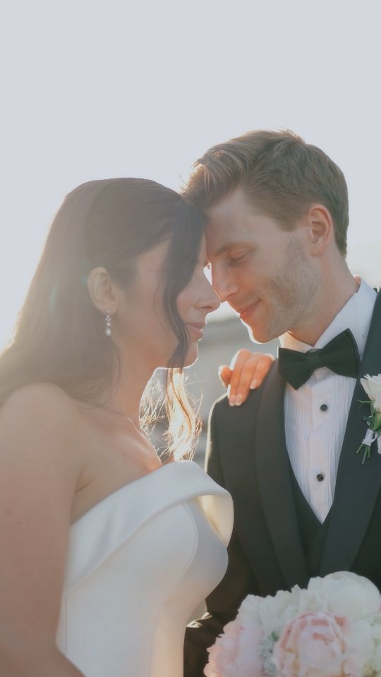 ✨ Every gesture, every glance, every note told a part of their story.
In an atmosphere that was refined yet deeply heartfelt, in a place where nature and architecture blend in perfect harmony, I&A celebrated love with grace and authenticity.
Villa Eva wasn’t just the venue — it became a silent protagonist in a day they’ll never forget.
.
Wedding planner: @italianweddingevent
Photographer: @andreapittiph
Video: @gioderosavideographer
Venue: @villaevaravello
Flowers @malafrontefiori
Glam: @alessandromancinostudios
See more works⬇️
https://www.gioderosavideographer.com/
.
.
#weddingfilm #wedding #weddingvideo #amalficoastwedding2025 #amalficoastwedding2025 #wedding2025 #weddingbride2026 #wedding2026 #weddingvideo2026