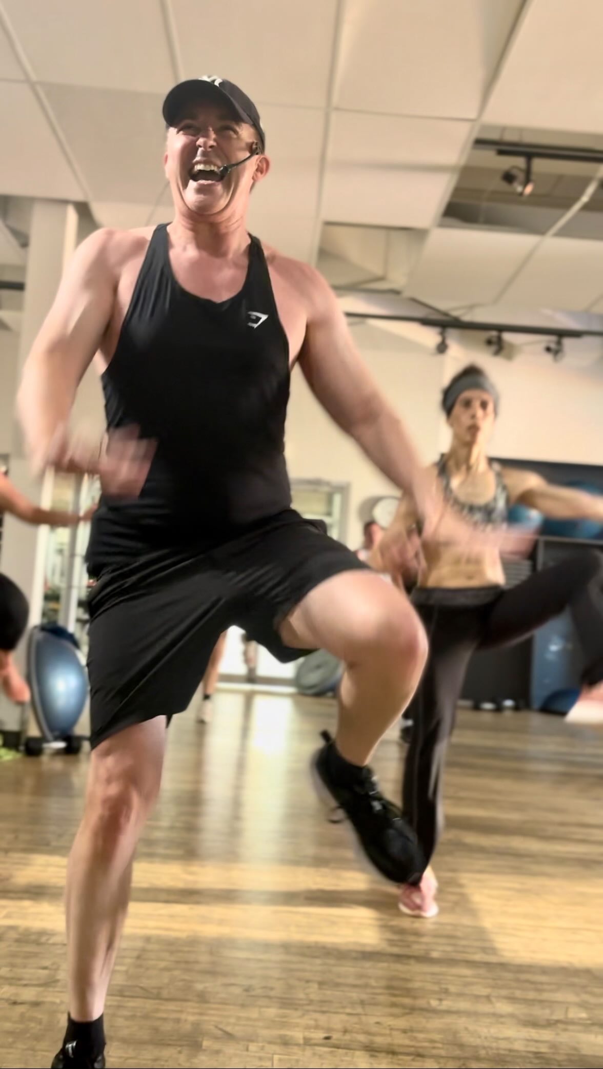Sneak peek of our Combustion class with Matthew North at The Academy. Come join the “Woo!”
#yycfitness #yycfit #calgaryfitness #calgaryfit #yycgym #yycgroupfitness