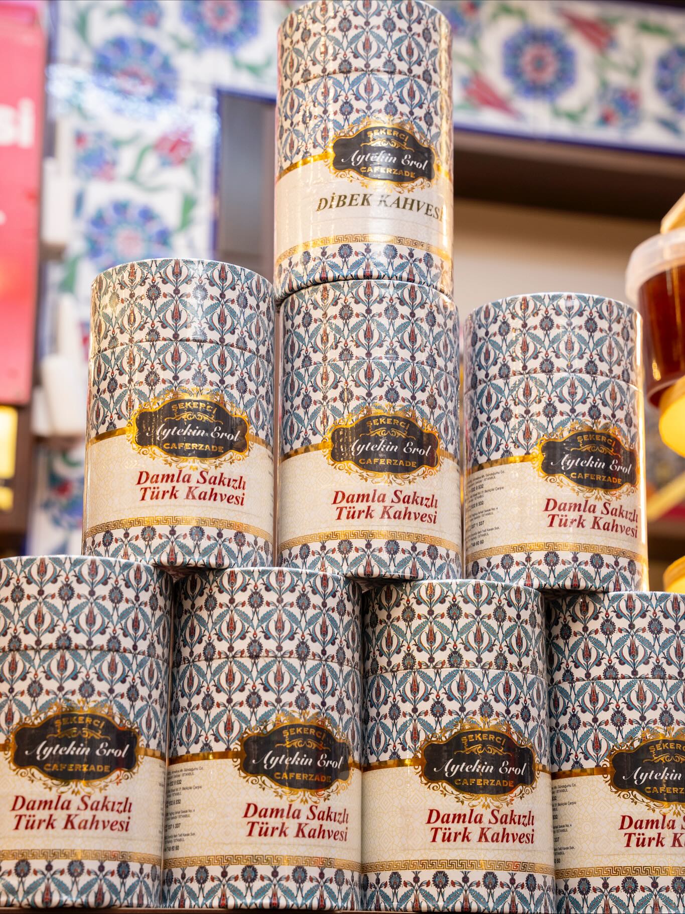 Kahvesiz gün olmaz diyenlere:
Damla sakızlı mı, dibek mi?☕️
📍Üsküdar Merkez İmalat
📍Üsküdar Balıkçılar Çarşısı
📍Kadıköy Balıkçılar Çarşısı
#ŞekerciCaferzade #Üsküdar #Kadıköy