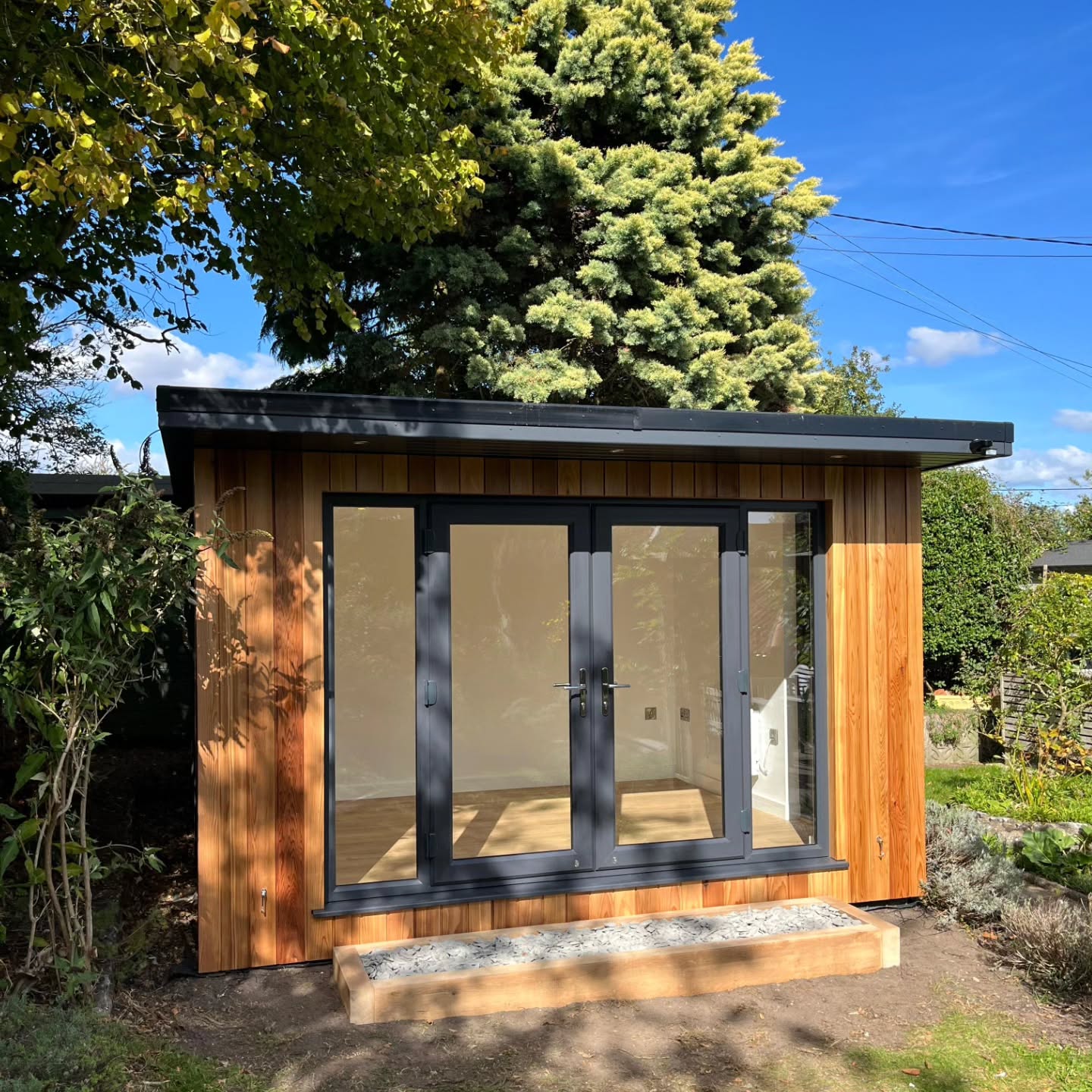 Our Walsingham project all wrapped up!
3.3 x 2.5m Garden Room. A home office and yoga studio.
We had a few hurdles to clear in preparation for this one. The property is Grade 2 listed and sits within a conservation area, so we needed to obtain planning permission. Many thanks to Joss at @napc_uk for getting us the green light!
#readgardenrooms #gardenroom #gardenbuildings #homeoffice #norfolk #northnorfolkliving #localbusiness #cedarcladding