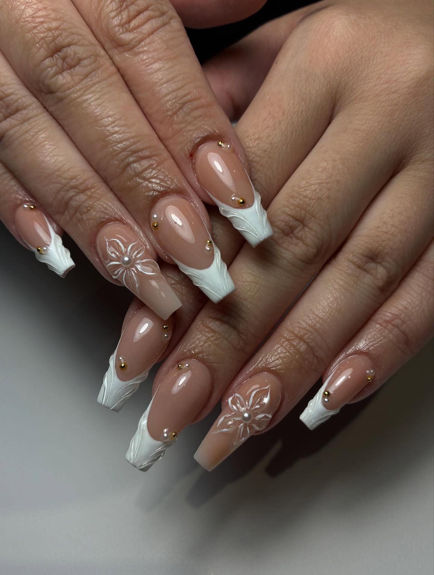 French nails design x
.
.
#melbournenails #nailsnailsnails #nails #nailsmelbourne #frenchnails #acrylicnails