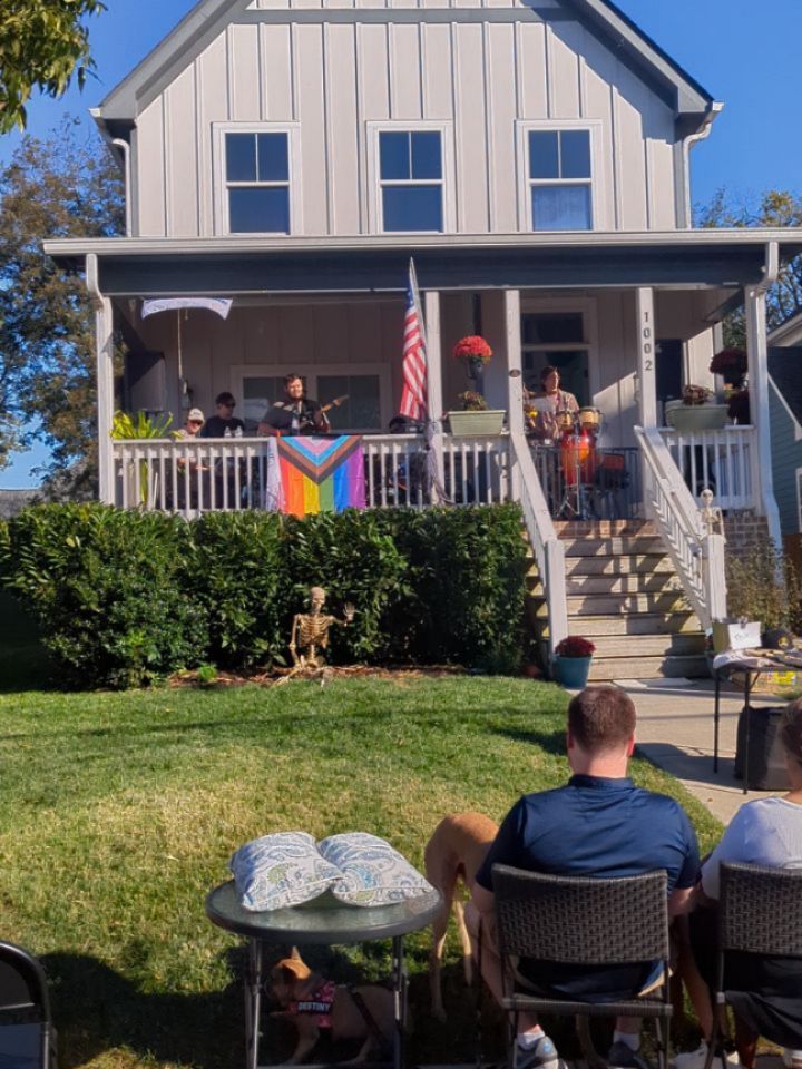 A time was had at @highlandparkporchfest 2025! We loved meeting you all, and getting to play for such a great crowd was a real treat!
Next shows🎶🎸
Oct 19th 4pm Kennesaw GA for Ecofest
Oct 31st Food Truck Friday Red Bank City Park 5:30pm
Nov 1st @jjs_bohemia 10pm with @joelforlines