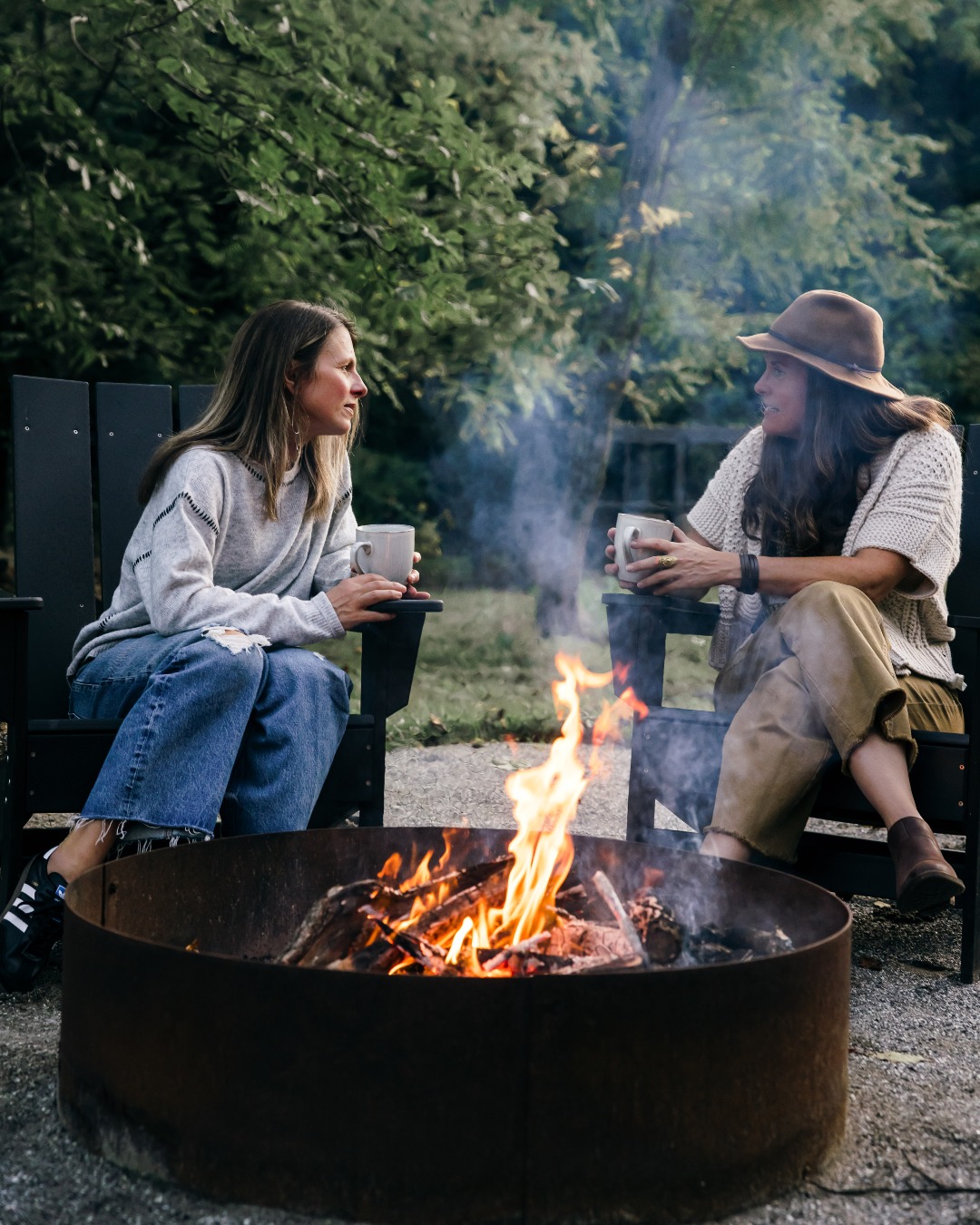 Pssst: Your girlfriends could use a getaway.
We happen to know the perfect place!
Who would you bring with you to Firelight?
Tag them in the comments! 👇
📸: @rachelmcintoshphotography
___
#girlsweekend #Visitasheville #blueridgemountains #wnccabins #staywithus #ashevillevacationrental #moderncabins #girlsgetaway