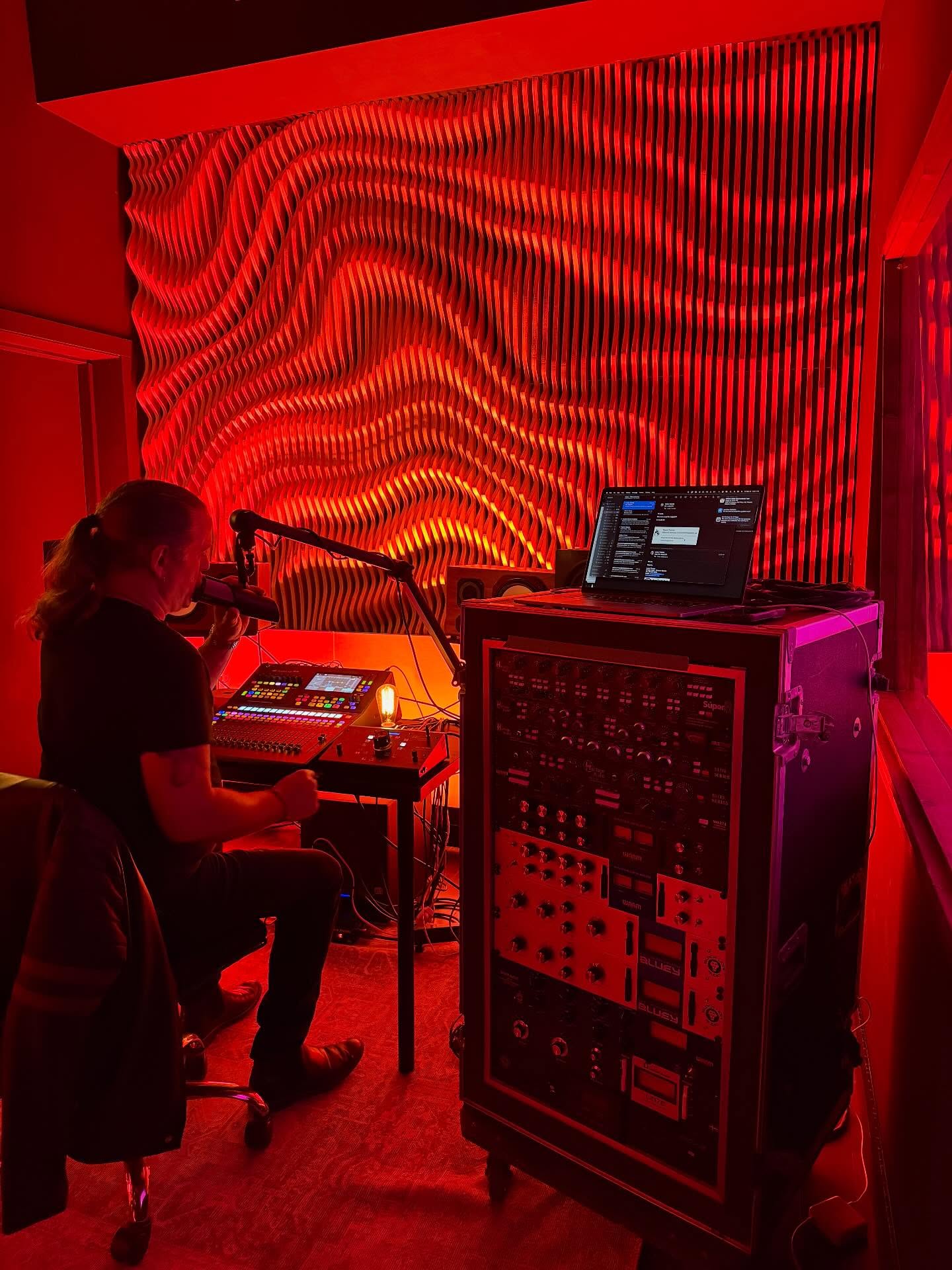 The @erikson_audio Studio Tour is on now!
We’re here until 5pm so come hang out and check out some awesome gear!