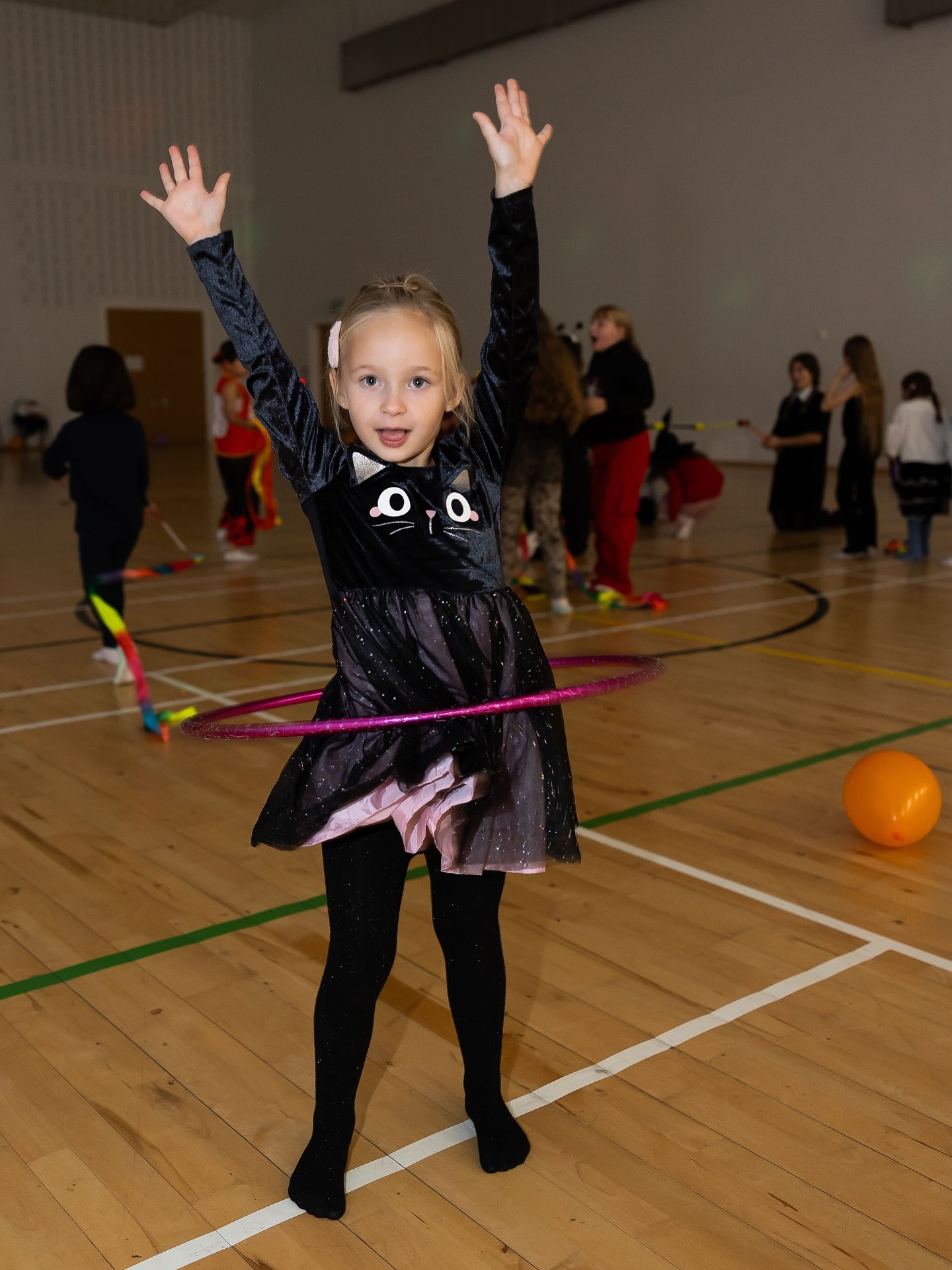 🎃✨ Halloween Party Memories! ✨🎃
What an amazing day it was — games, laughter, costumes and so much creativity! 🧡
Events like these aren’t just about having fun (though there was plenty of that 😄)
They help our gymnasts:
💬 build confidence speaking and performing in front of others
🤝 learn teamwork and kindness
🎭 express creativity and imagination
🌟 strengthen friendships and feel a sense of belonging
At Shine Bright, we believe rhythmic gymnastics is about so much more than skills on the carpet — it’s about helping children grow confident, social, and happy in every area of life 💕
Next one will be our friendship-inspired party on the 29th of January. Save the date! 📆
#shinebrightgymnastics #rhythmicgymnastics #halloweenfun #kidsofkensington #gymnastlife