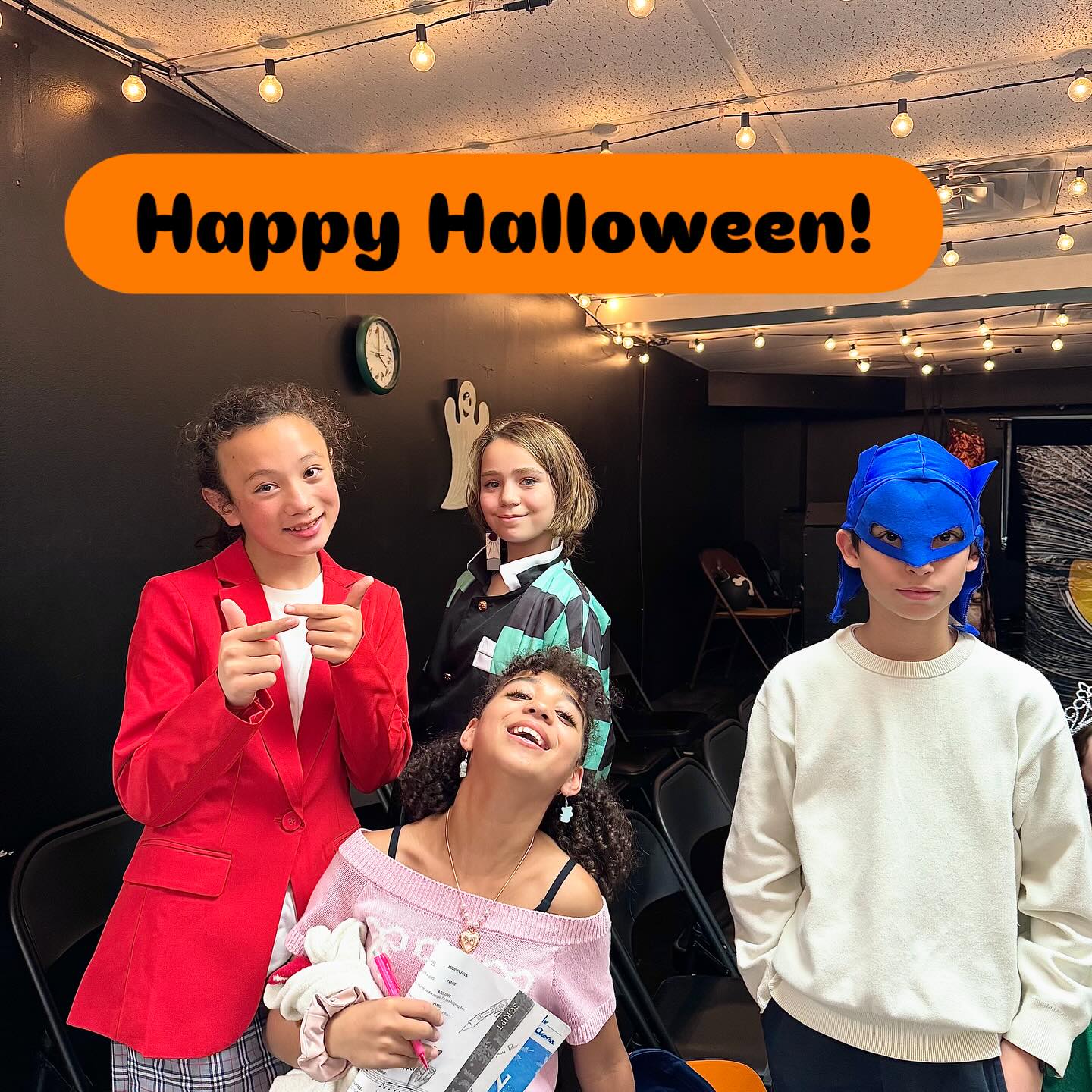 Happy Halloween from CAA! We had a CHILLING Frozen rehearsal yesterday. Take a look at some of our favorite costumes from the day!
#crotonacademy #frozen #frozenjr #frozenmusical #childrenstheatre #halloween