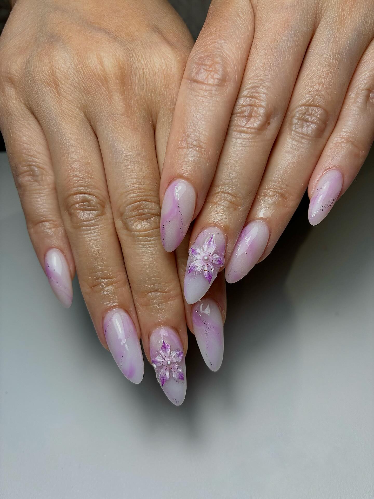 Purple Marble nails 💜
.
.
.
#nails #marblenails #melbournenails #nailsmelbourne #acrylicnails