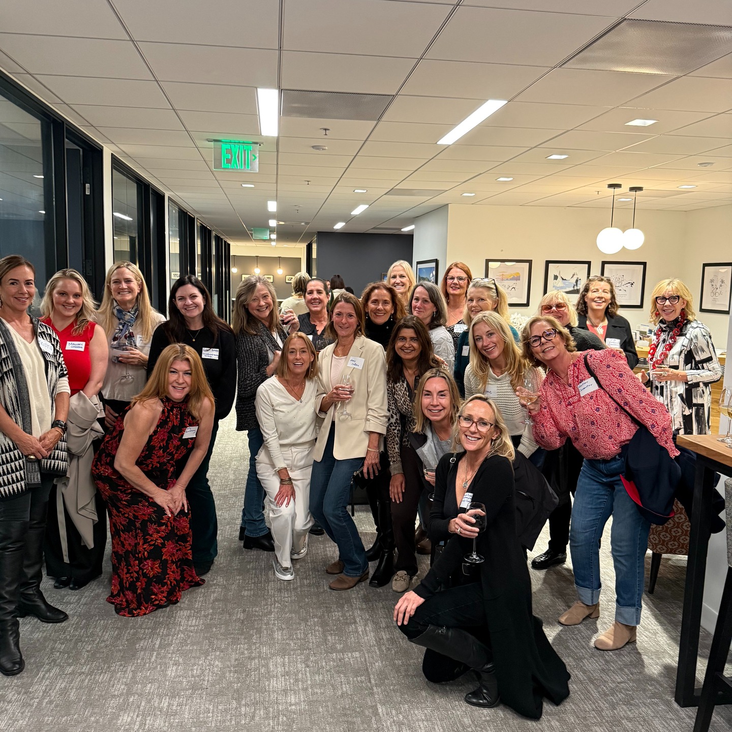 And that's a wrap-last week was our last Marin & Sonoma Women at Work scheduled networking event for 2025.
âš 10 Years Strong! âš
What an incredible milestone for our Marin/Sonoma Women at Work community! We wrapped up our last event of 2025 with a joyful holiday celebration â surrounded by laughter, friendship, and inspiration.
Iâm so proud of the diverse and talented women who make up this group â business owners, creatives, leaders, and dreamers â all supporting one another and making a difference in our community. Hereâs to a decade of connection, collaboration, and growth⊠and to an even brighter 2026! đ«
#MarinWomenAtWork #WomenSupportingWomen #CommunityOverCompetition #WomenInBusiness #10YearsStrong #HolidaySocial #WomenEmpoweringWomen #networkingforbusiness #networkingevents #marincounty #sonomacounty #inmarin #marinliving
