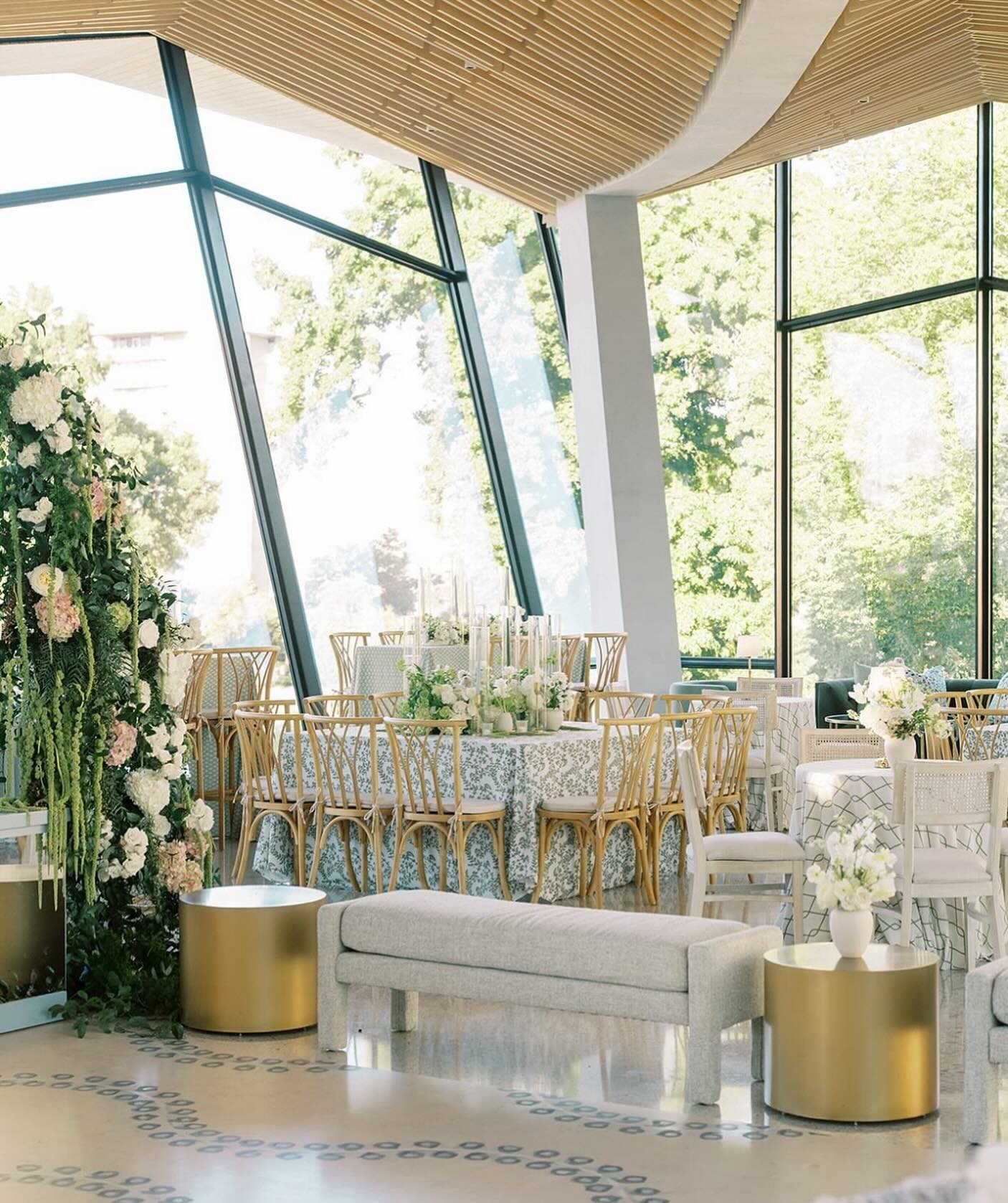 We’re obsessed with the details, because the details are what make moments memorable!
VENDORS:
Planning + Design: @counceandco
Production Design: @cae_lr
Floral Design: @theflowerslinger
Photography: @katimallory
Videography: @creativetableweddings
Venue: @arkmfa
Rentals: @whitedoorevent @nuagedesignsinc @bbjlatavola