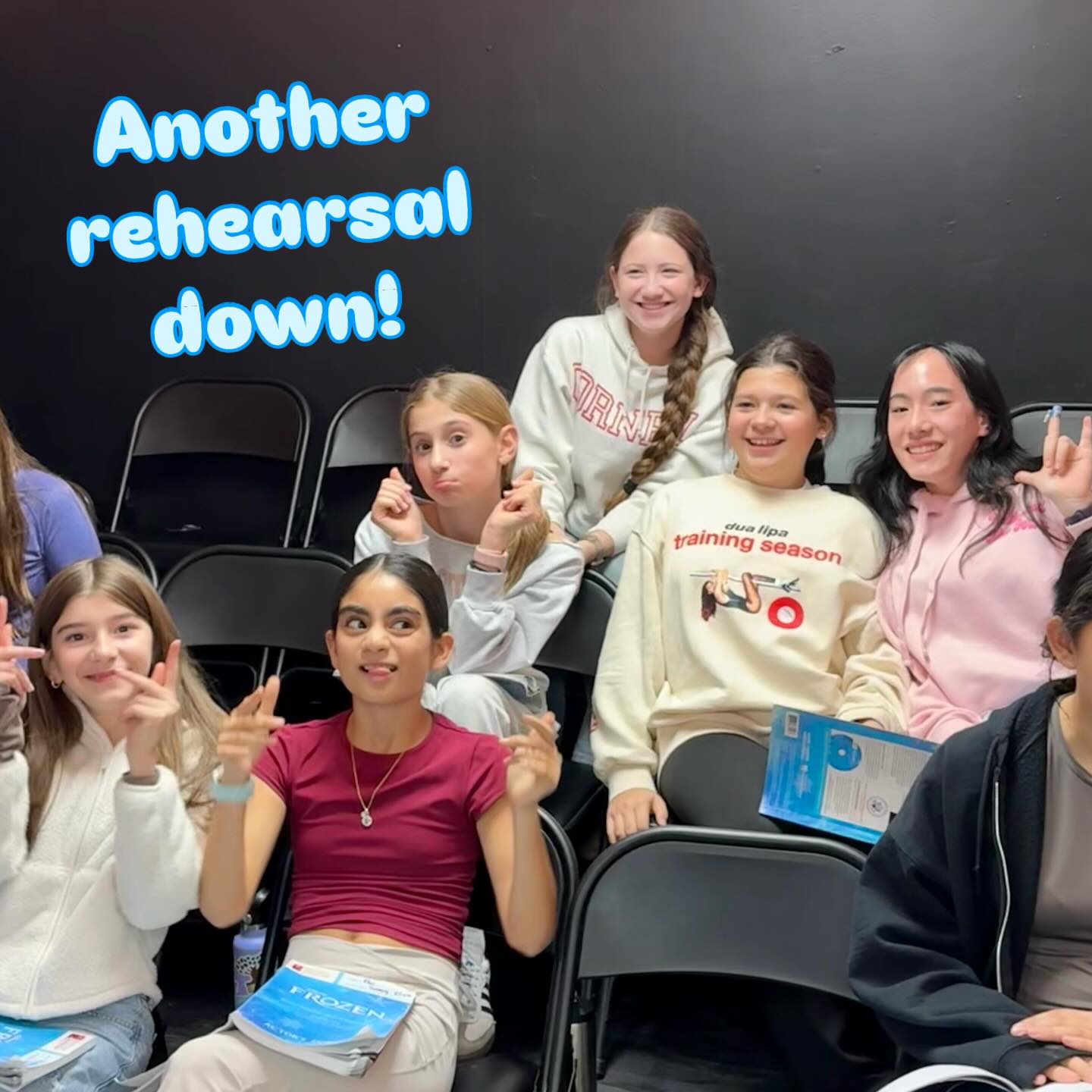 We had SNOW much fun yesterday afternoon at Frozen Jr. rehearsal! The show is coming together just in time for the cold weather âď¸!
#frozen #frozenjr #frozenmusical #kidstheater #kidsmusical #crotonacademy