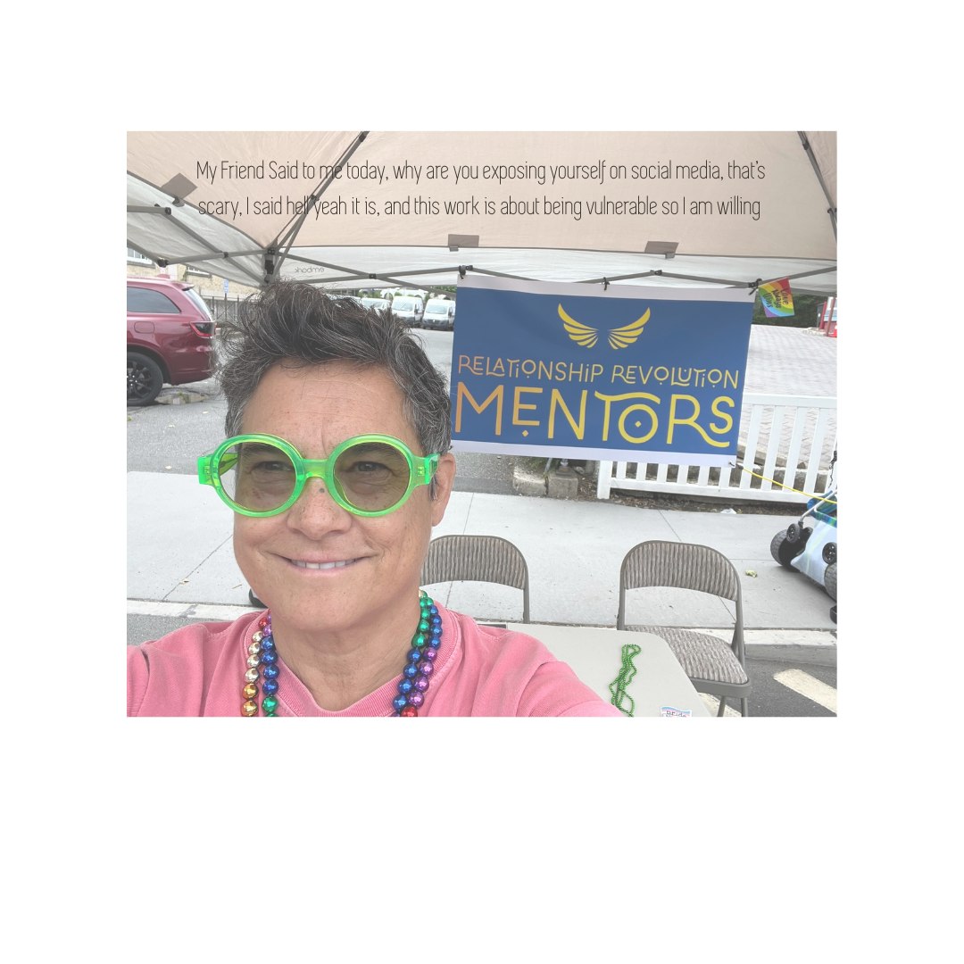 #rrmentors #relationshiprevolution #lesbiancoupleshealing
Personal and relationship counseling can be scary, but oh so rewarding when you feel more connected to yourself and to your person. Take the chance.
Check out www.rrmentors.com