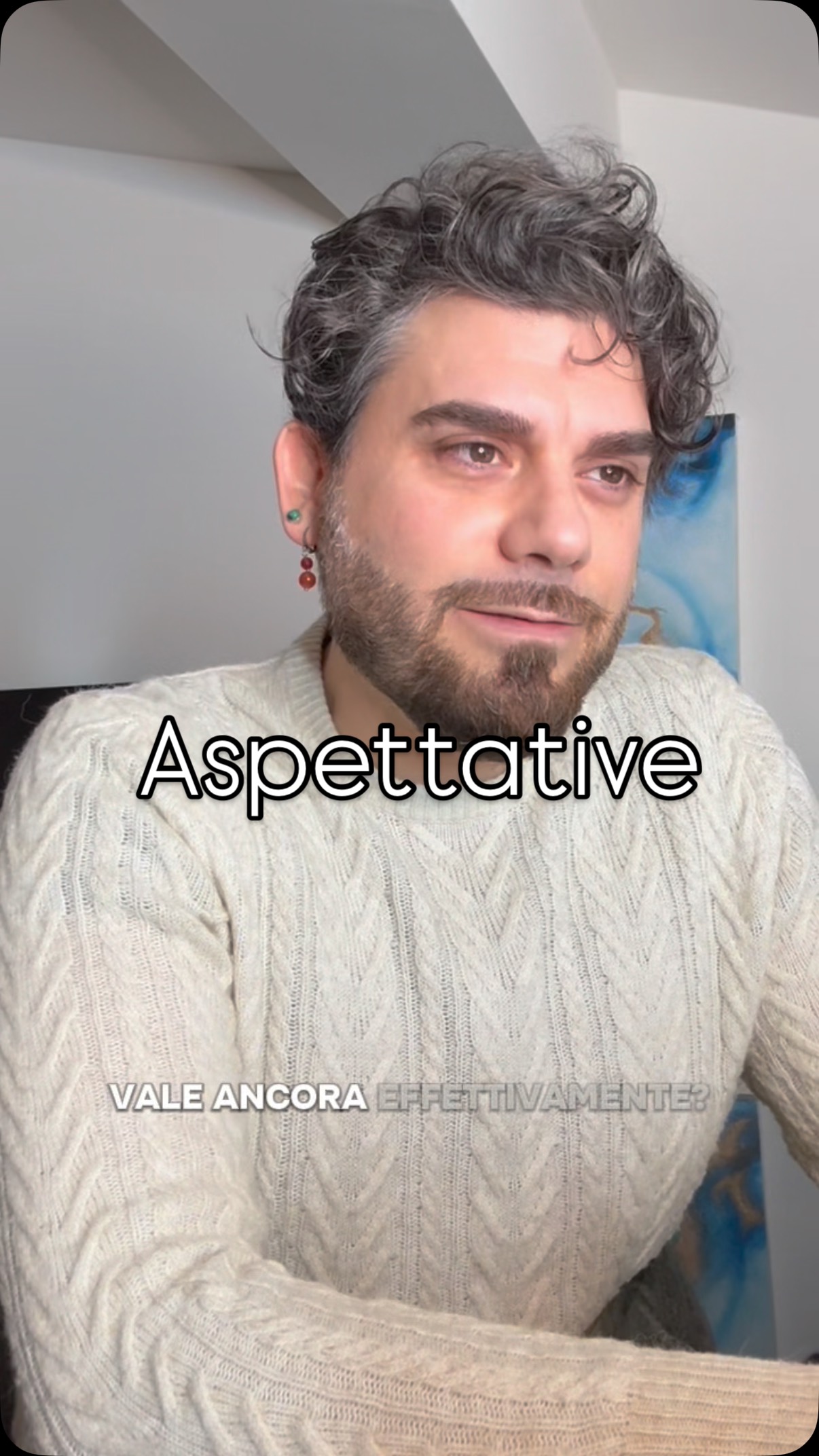 A volte seguiamo aspettative che non abbiamo mai davvero scelto. Le ripetiamo così a lungo da non chiederci più se ci rappresentano davvero. Nel video di oggi ti invito a fermarti un attimo e domandarti: quanto è ancora vero ciò che ti stai raccontando?
#consapevolezza #crescitaPersonale #riflessioni #mindset #autenticità