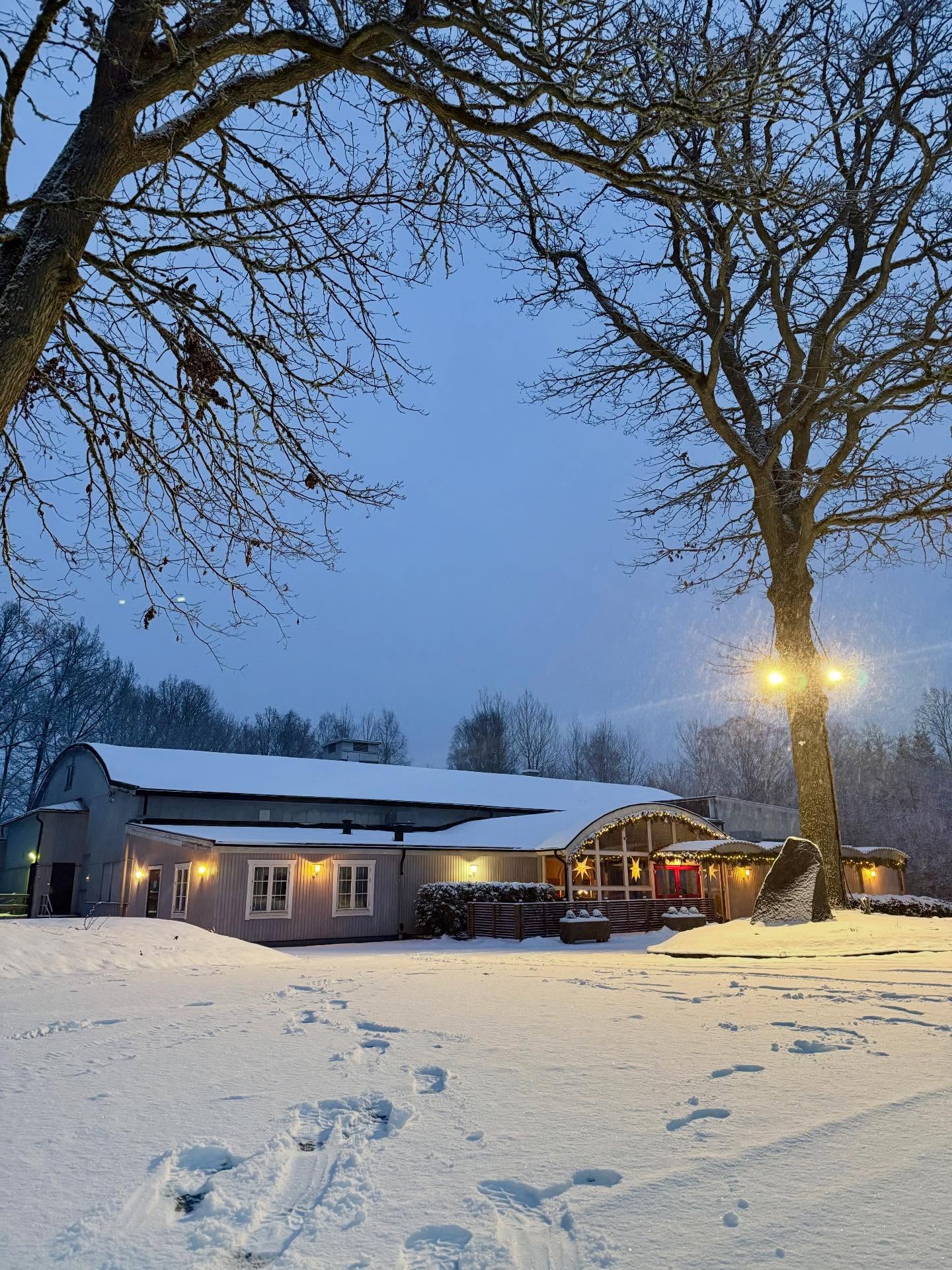 Vintern & så även julen har nått Granada ☃️💙
#granadalönsboda #folketspark #lönsboda