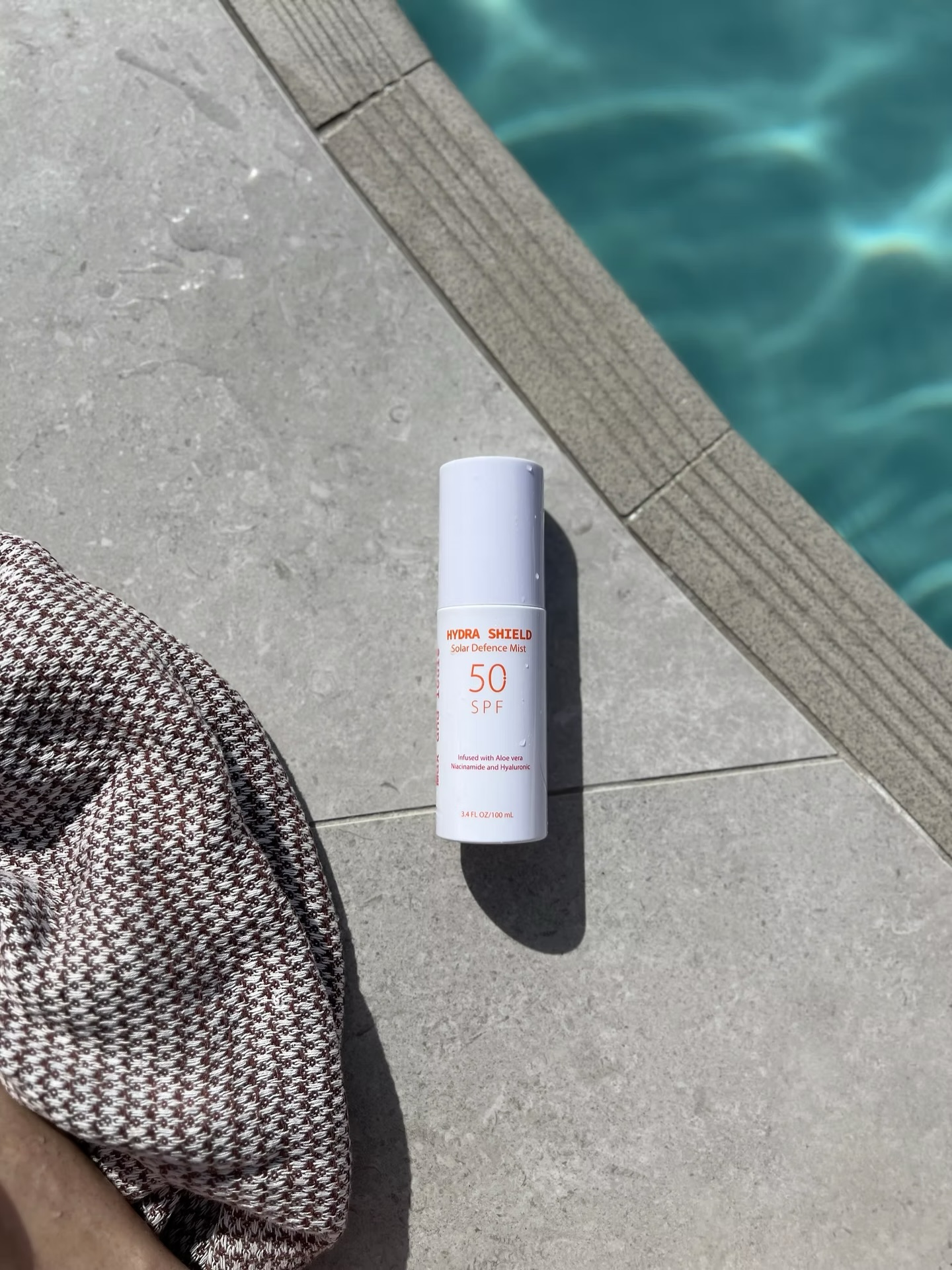 Makeup on. SPF 50 sorted!
Hydra Shield does both - sets your makeup and backs it up with serious sun protection!
Light, non-sticky, made for everyday wear and easy top-ups when you’re out living your best life.
Mist it on, head out, don’t overthink it sis!
#maxandlouie