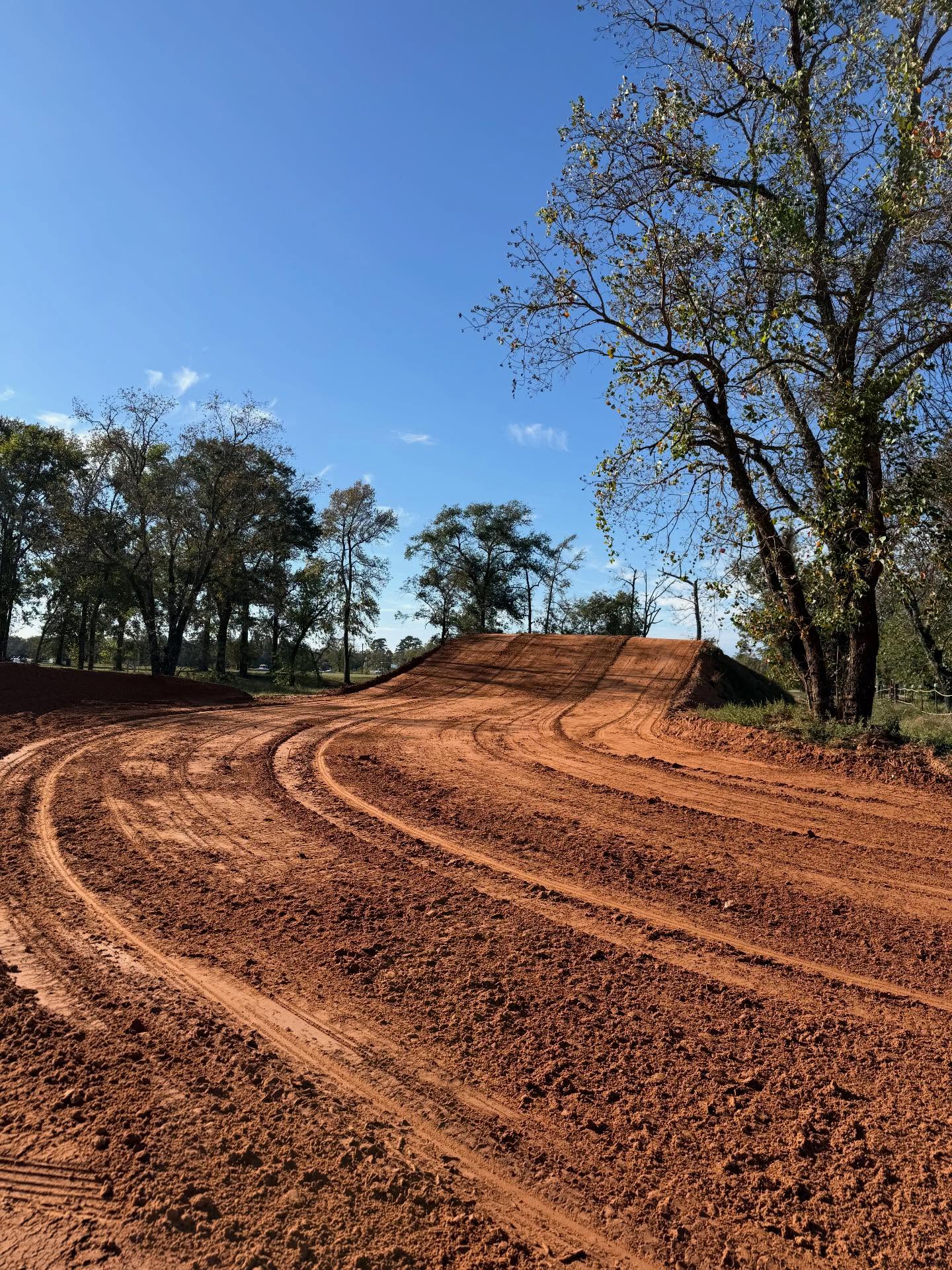 Good Friday morning! We are open from 10:00am to 5:00pm. The GP Track and The Kids Track are prepped and ready to go. The Main Track, Woods Track, and River Track are all watered and in good condition today.. The River Track has a new layout and jumps please take a sight lap!!!
Winter Hours
Monday 10:00 am to 4:00 pm
Wednesday 10:00 am to 9:00 pm
Friday 10:00 am to 5:00 pm
Saturday 10:00 am to 4:00 pm
Sunday 10:00 am to 4:00 pm
🚨Our social media post serve as a disclaimer, please read and be informed.🚨 (Instagram users please refer to FB for the entire message).
‼️SAVE TIME IN LINE - MEMBERSHIP FORMS ARE ON OUR WEBSITE (we purposely don’t post our website for a reason - too many h@ckers have interfered) BOTH PARENTS MUST FILL OUT FOR ALL MINOR RIDERS - read below 👇
🛑The insurance affect is making its way to 3 Palms. Please Note: both parents, meaning biological mom and dad, must sign all waivers & releases. Legal guardianship and sole custody must provide court ordered paperwork. We are having an alarming amount of parents claiming the other parent is deceased just to avoid the hassle of collecting both parents signatures. We have a form specifically for you to sign representing your statement that we will keep on record to provide our insurance company of such claims.