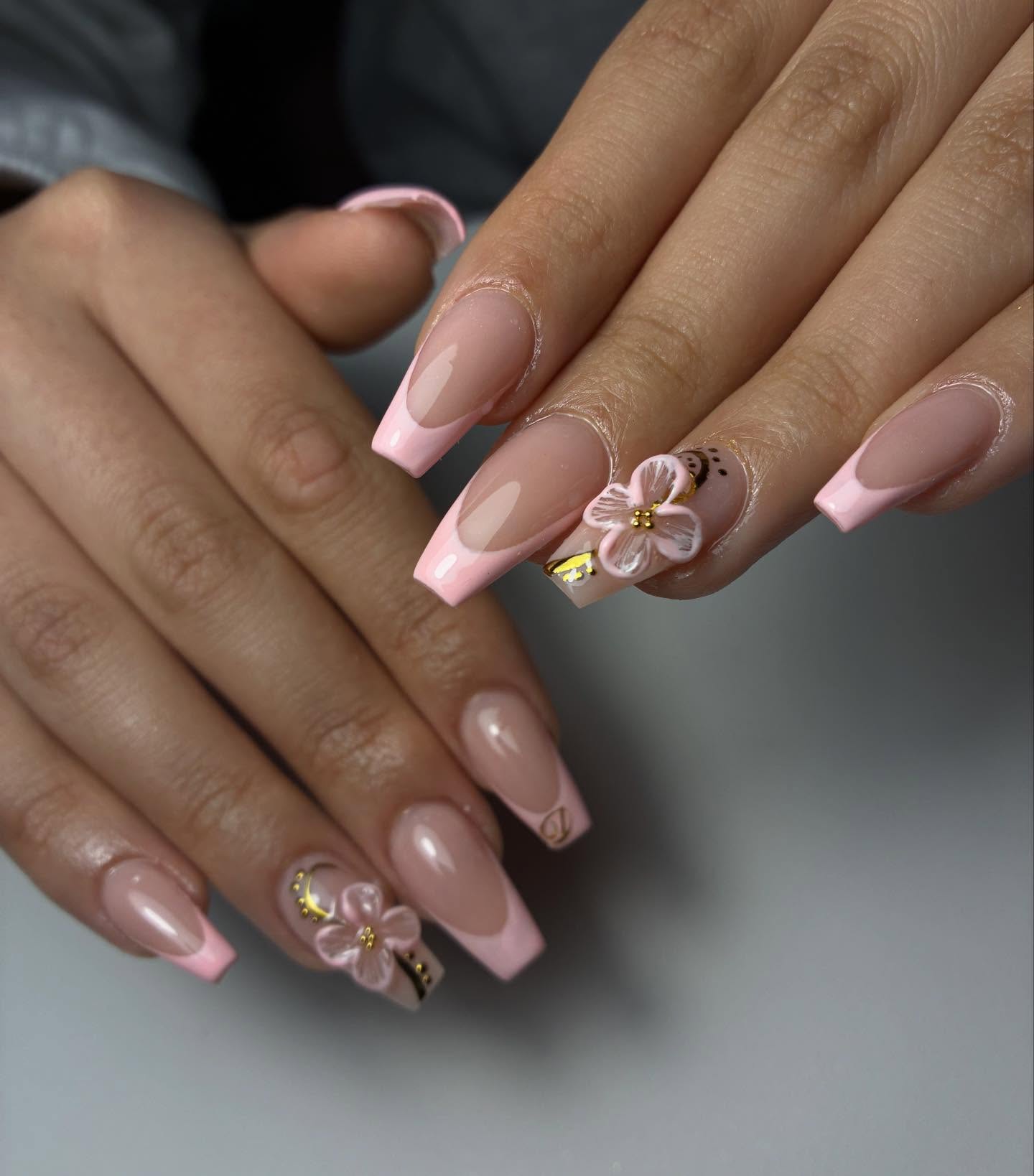 💕💕
.
.
.
#frenchnails #melbournenails #nailsmelbourne #acrylicnails #pinknails