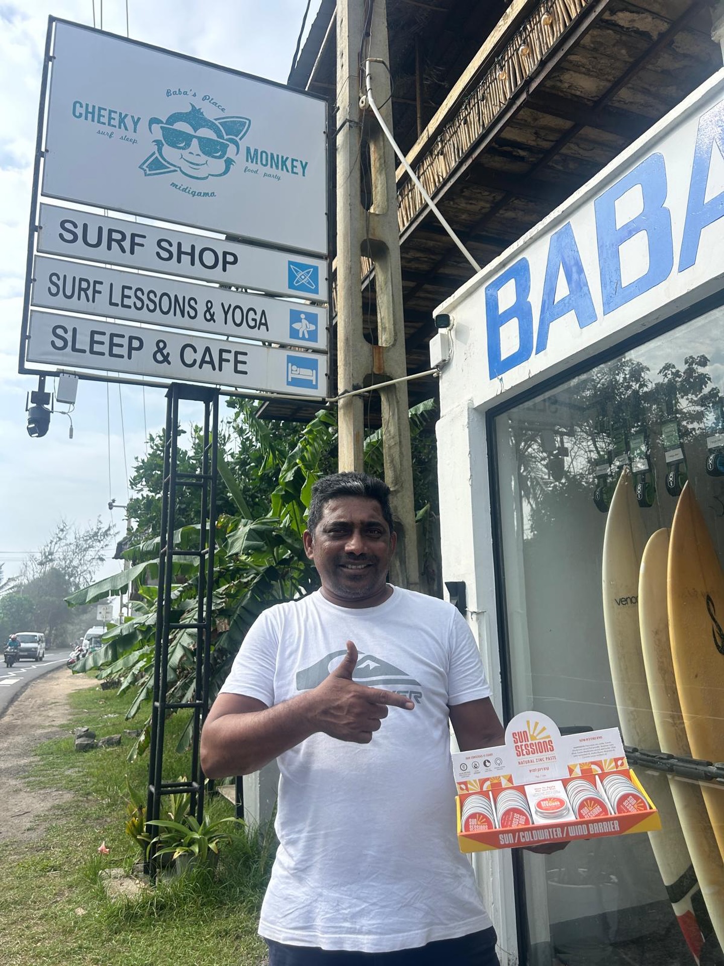 Freshly stocked for the season ๐โ๏ธ#surfzinc #cleansunscreen #keepourbeachesclean #surfsession โ๏ธ