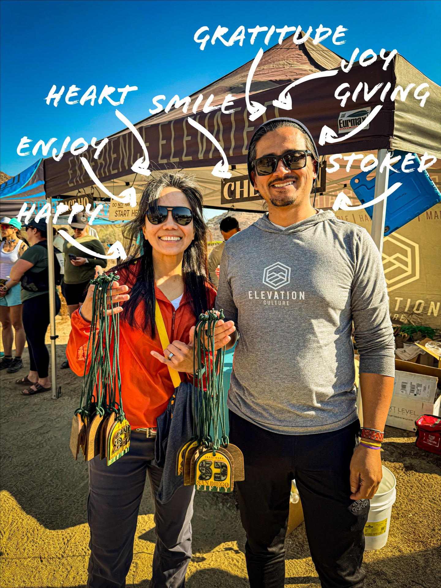 SMILE you are doing it RIGHT! It’s hard to really feel what our Volunteers feel when doing something as simple as putting a finisher medal around their neck and a 🙌🏻 Come experience the best part of our sport on 1.10.26 we are looking for a few people to join Finish Line Fun Crew. Link in bio or https://runsignup.com/Race/Volunteer/CA/Escondido/SanDiego50