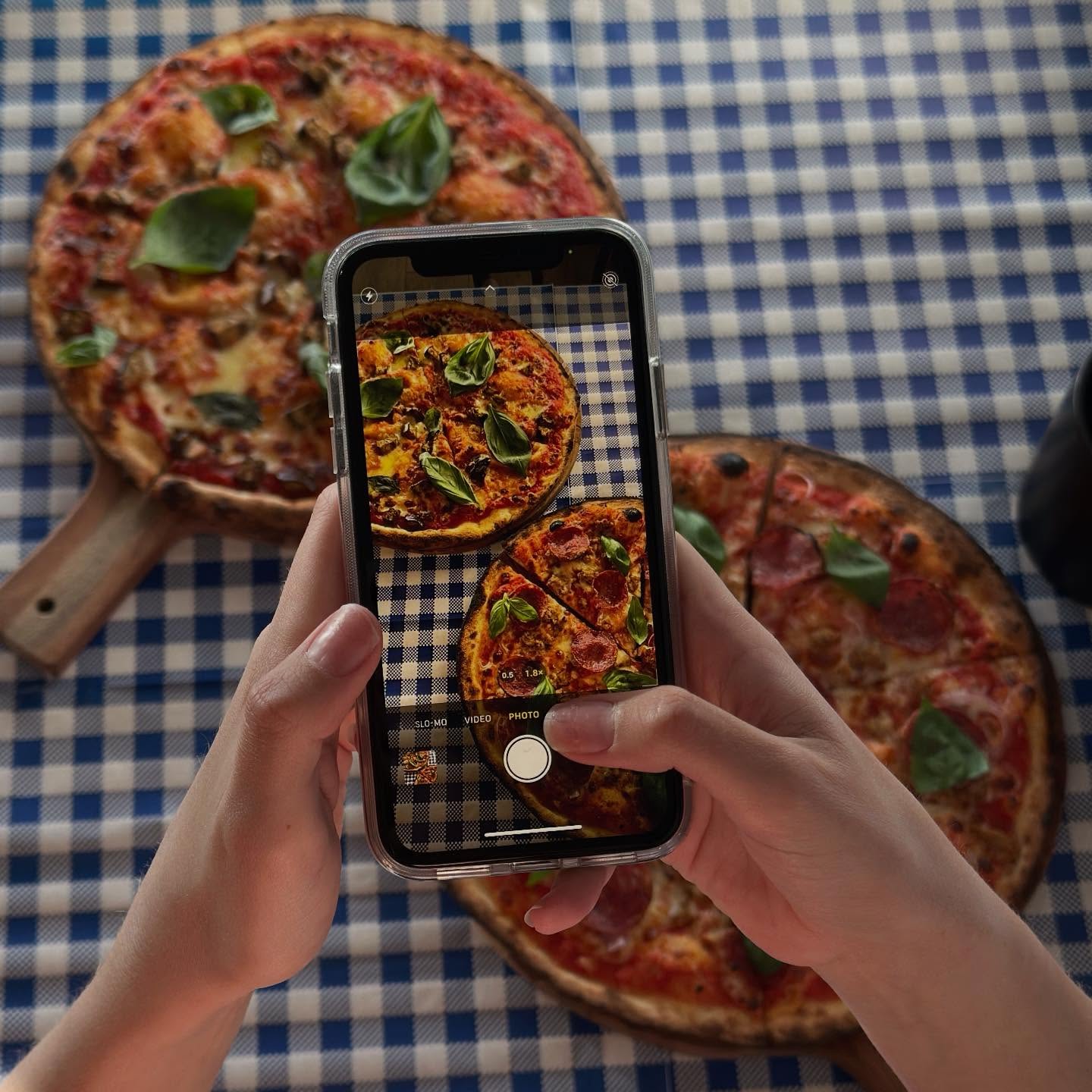 Behind every great slice is someone taking the perfect shot.
Open from 5pm 😎