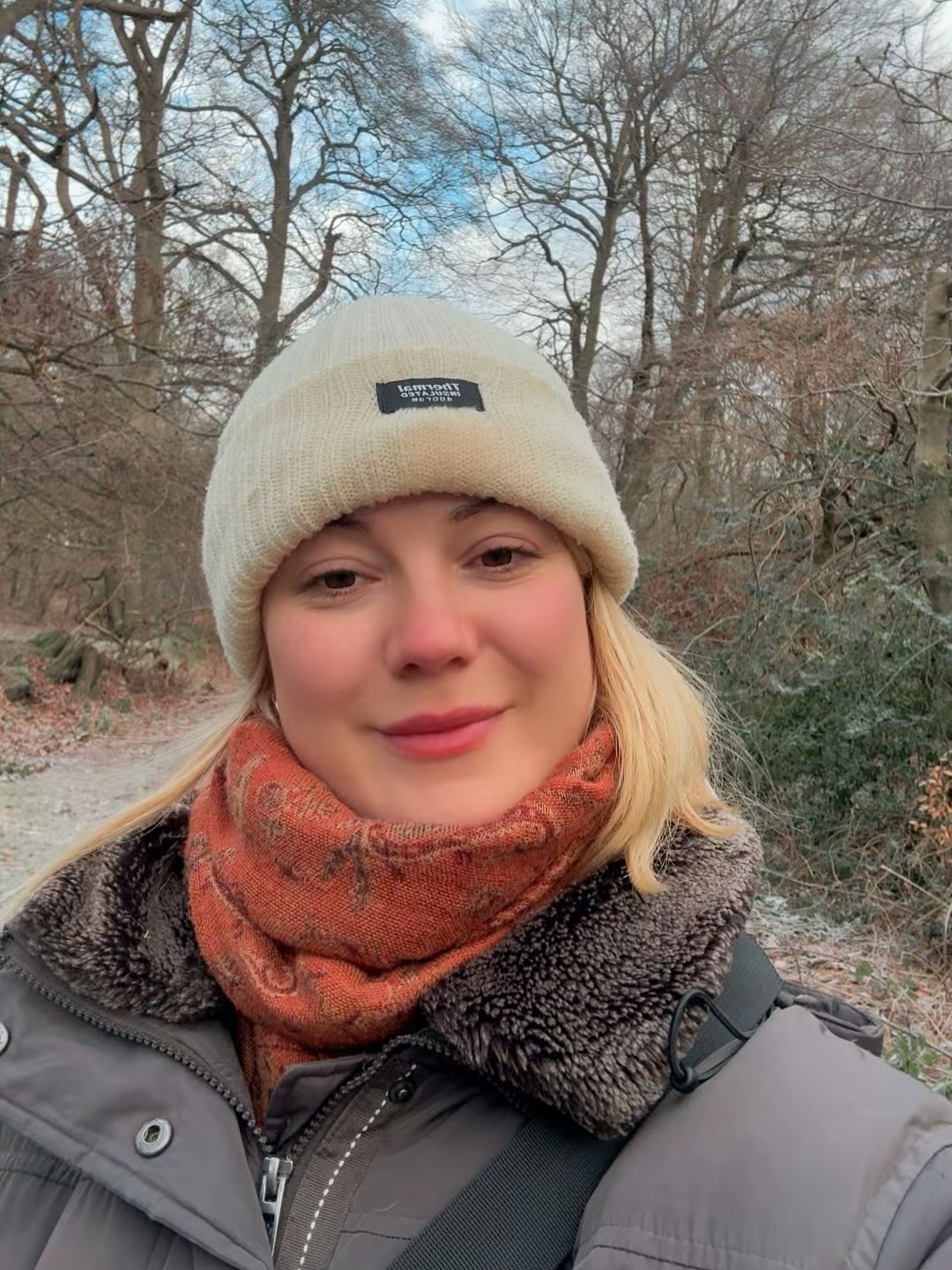 2025 was woven with so much love, magic and big life moments ✨
Thank you to every soul who showed up, supported this work, joined monthly offerings, retreats and trainings, rested into my treatment bed, streamed my music and helped @tonetempleshop root and bloom in its first few months. 💎
As we step forward, I feel a real sense of arrival. The golden age, the fifty dimension, isn’t something we’re waiting for. It’s here, alive in the way we gather, care for one another and choose presence.
Love to my collaborators and living goddesses @sara_fakih @re.nurture @infinity_you_healing @yoga.mali.studio 🌟
May 2026 continue to meet us with truth, devotion and deep soul remembering ❤️🔥🐎