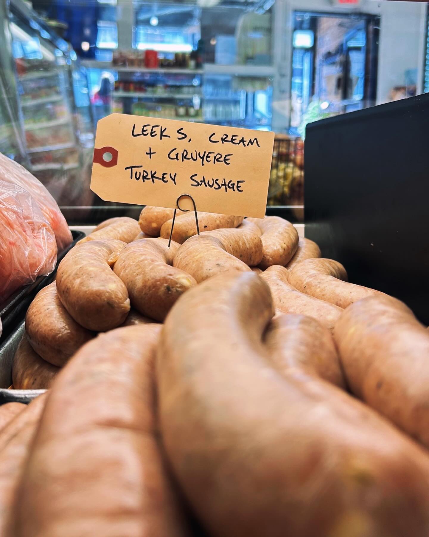 That Leeks Cream & Gruyere Sausage is Back Y’all! #woohoo #revivalbutchery #localshop #shoplocal