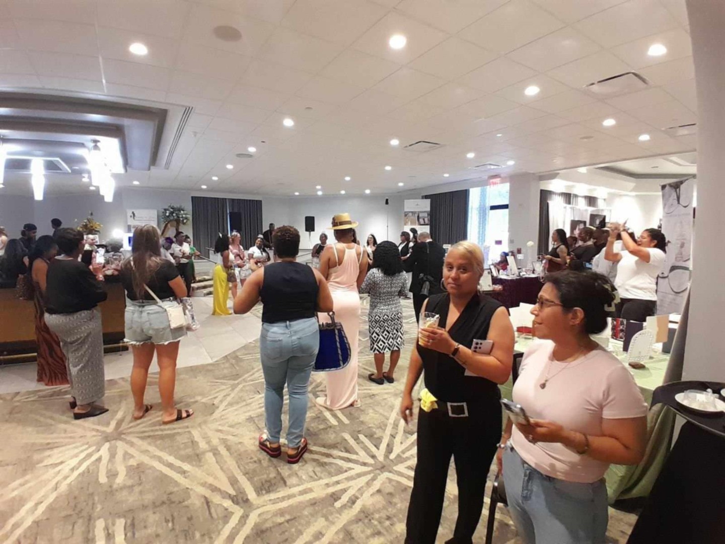 The organized chaos before the calm. 🤫 This is what a smooth setup looks like. It’s early mornings, checklists, walkie-talkies, and a team focused on perfection. We handle the hustle so you can enjoy the magic. Double tap if you appreciate a seamless, professional setup! ❤️ #BehindTheScenes #EventSetup #DayOfCoordination #EventHustle #Teamwork precision.
#eventsbymdmassociates #mdmassociates #dmvplanner #dmvpartyplanner #dmveventplanner #thedifferenceisinthedetails #the360difference