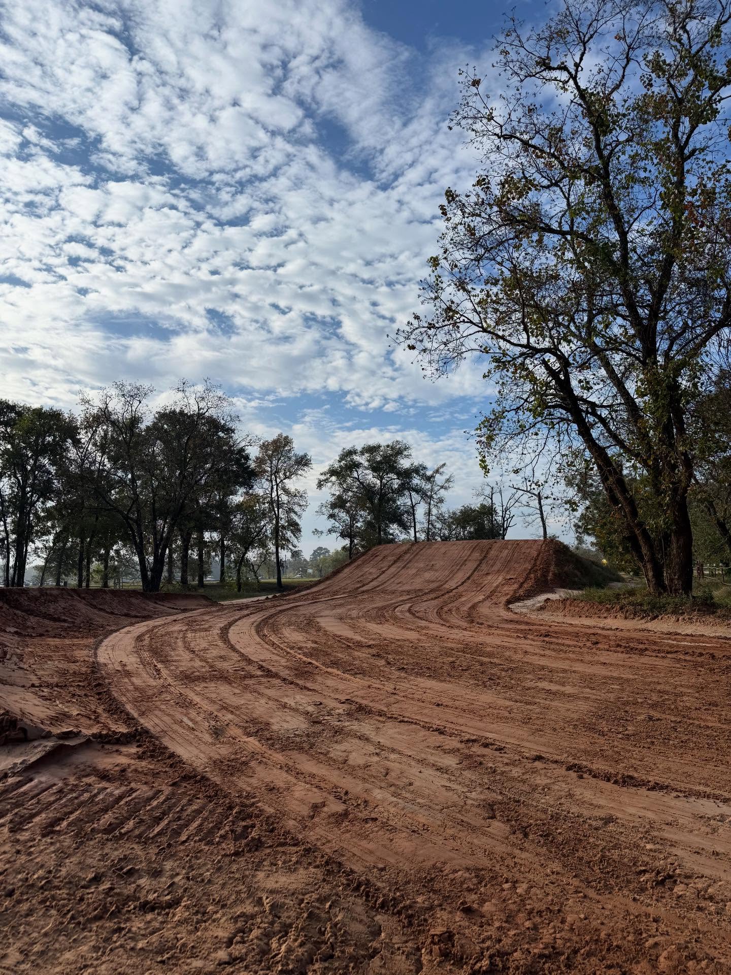 Good Saturday morning! We are open from 10:00am to 3:30pm today. The GP Track, Main Track, River Track, Kids Track, and Woods Track are all prepped ready to go. The River Track has a new layout and jumps please take a sight lap!!!
Winter Hours
Monday 10:00 am to 4:00 pm
Wednesday 10:00 am to 9:00 pm
Friday 10:00 am to 5:00 pm
Saturday 10:00 am to 3:30 pm
Sunday 10:00 am to 4:00 pm
🚨Our social media post serve as a disclaimer, please read and be informed.🚨 (Instagram users please refer to FB for the entire message).
‼️SAVE TIME IN LINE - MEMBERSHIP FORMS ARE ON OUR WEBSITE (we purposely don’t post our website for a reason - too many h@ckers have interfered) BOTH PARENTS MUST FILL OUT FOR ALL MINOR RIDERS - read below 👇
🛑The insurance affect is making its way to 3 Palms. Please Note: both parents, meaning biological mom and dad, must sign all waivers & releases. Legal guardianship and sole custody must provide court ordered paperwork. We are having an alarming amount of parents claiming the other parent is deceased just to avoid the hassle of collecting both parents signatures. We have a form specifically for you to sign representing your statement that we will keep on record to provide our insurance company of such claims.