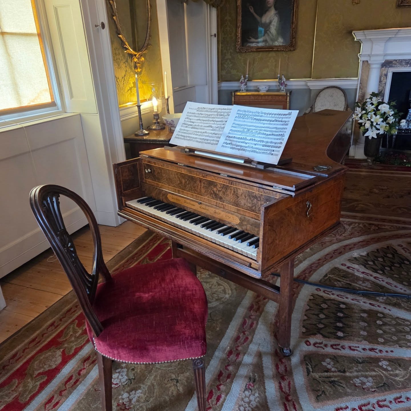 Scenes from the Royal Cresent, Bath, Georgian House museum #objetdart #stufftoyouandme