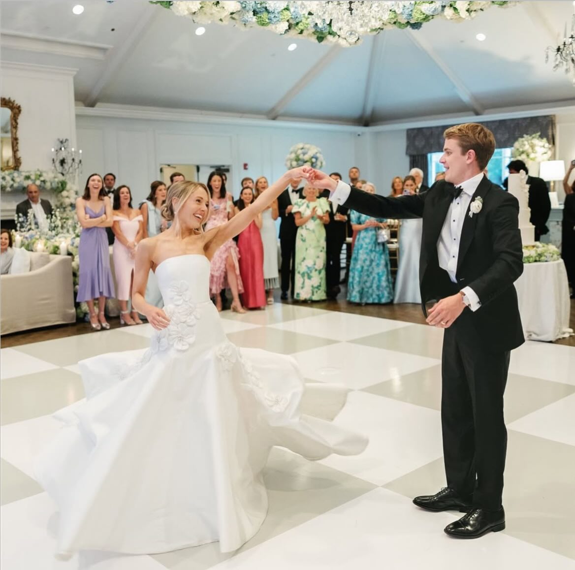 A custom dance floor is more than a design. It’s an experience!
VENDORS:
Planning + Design: @gretchenlarkanevents
Production Design: @cae_lr
Floral Design: @tiptonhurst
Photography: @erinwilsonphoto
Videography: @sunflower_films
Venue: Country Club of Little Rock
Rentals: @whitedoorevent
Entertainment: @bigswingpartyband