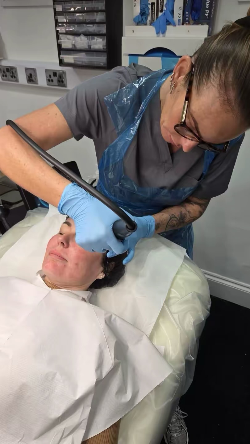 London Skin Treatment Models wanted ‼️
27th January - Click the link below to book:
https://ampikasaesthetics.simplybook.it/v2/#book/location/2/count/1/provider/162/
Or Please call us on 03339962690 or WhatsApp us on 07548346964 to book and we can help you 📲
Lots of love,
Ampika’s Aesthetics 🤍 #book #ampikasaesthetics #aesthetics #aestheticstrainingacademy