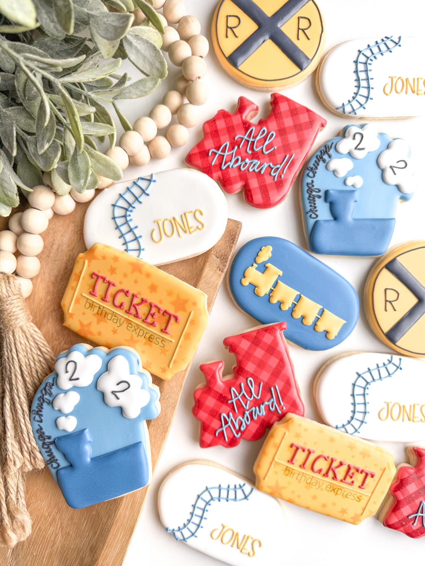 C H U G G A C H U G G A T W O T W O • all the train cuteness for these custom sugar cookies to celebrate a train loving birthday boy turning 2!! Custom sugar cookies are the perfect way to capture your unique theme and provide a sweet treat to your guests!!
•••
Interested in Ruby Lou Company custom sugar cookies for your next event- please submit your request at www.rubyloucompany.com