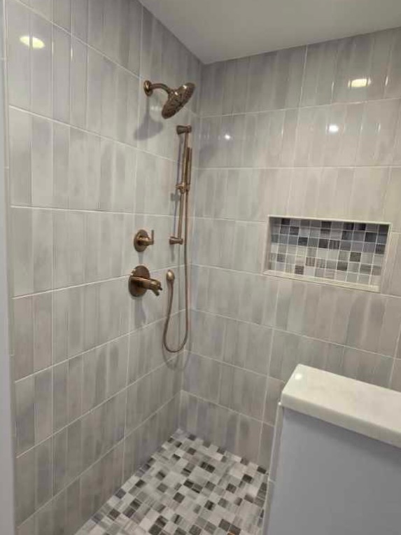 We renovate for real life!
This family gained space from a smaller bedroom they didn't need to add an en-suite bathroom and walk in closet to their primary bedroom.
We aided in the architectural and interior design and constructed the project as well.
It's all about lifestyle and functionality and what works best for YOU. They knew what they wanted which made it that much easier to help them. And it was such a pleasure to work with them!
Vanity: @fabuwood Galaxy Indigo
Quartzite Counters: @jfgraniteandmarble
Tile: @thetileshop
Plumbing Fixtures: @deltafaucet
Architectural Design by @jld3ed & @ryansolo24
Interior Design by @jonnaannesolimine
Build by @soliminecontractingllc