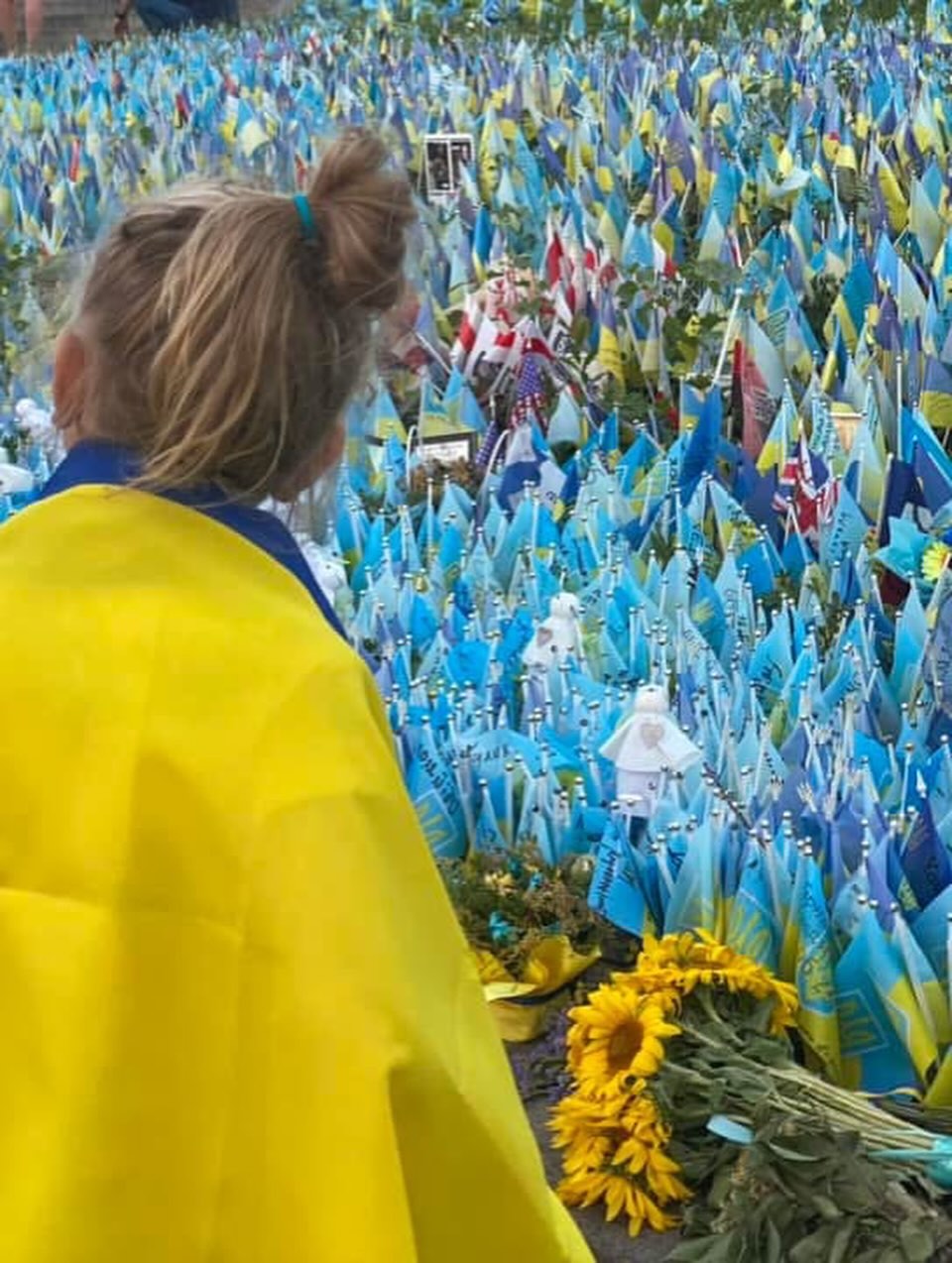 It's been 4 years...
Not one Ukrainian life has not been interrupted. Courses altered or ended.
Hundreds of thousands killed, wounded, missing, kidnapped, displaced... Truly traumatized by the relentless onslaught of their enemy. Yet they stand. So strong. Ukrainians seem made of another fabric to me. And I love them. I love these people so different from me. Tougher...yet passionate in a beautifully stubborn way. I love the depth of their resolve to live...on their land. And I love what I see happening in the hearts of so many. Walls are falling down...and a mixed flow of human and divine love is pumping through that nation, binding its people together in a way that physical walls inhibited 4 years ago. I have witnessed miracles in the midst of pain...cold gray souls warmed by love's light, outshining the darkest night known.
Our prayers haven't ended this war yet...But they have brought beauty from literal ashes. Keep praying. Keep believing. And keep standing strong, dear Ukrainians... Find your shelter and solace in the Great Prince of Peace. This war, like our very lives, is temporary. But our Hope is eternal. "And Hope will not disappoint us," I heard. And I believe. Hold fast. Morning begins at midnight, in the darkest of skies... but the dawn of a new day always comes... and yours will too... and with it, Joy! We mourn with you today, Ukraine...while it is still night. But we will dance with you too - Come, Bright Morning Star... Speak Light over Ukraine and dispel the darkness. We are ready to rejoice. ♥️🇺🇦