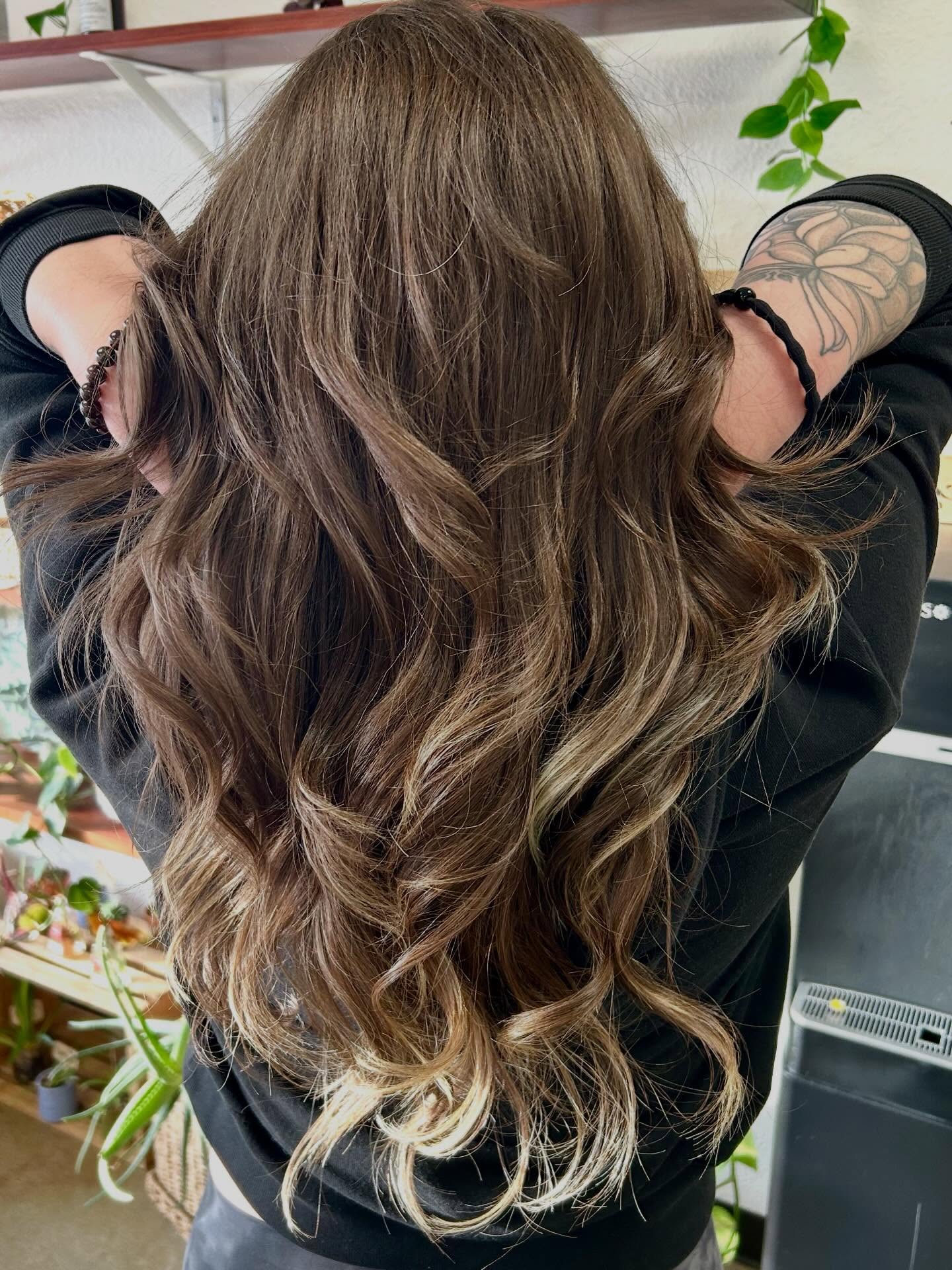 “To be yourself in a world that is constantly trying to make you something else is the greatest accomplishment.” —Ralph Waldo Emerson
#beyourself#shinebright#oneofakind