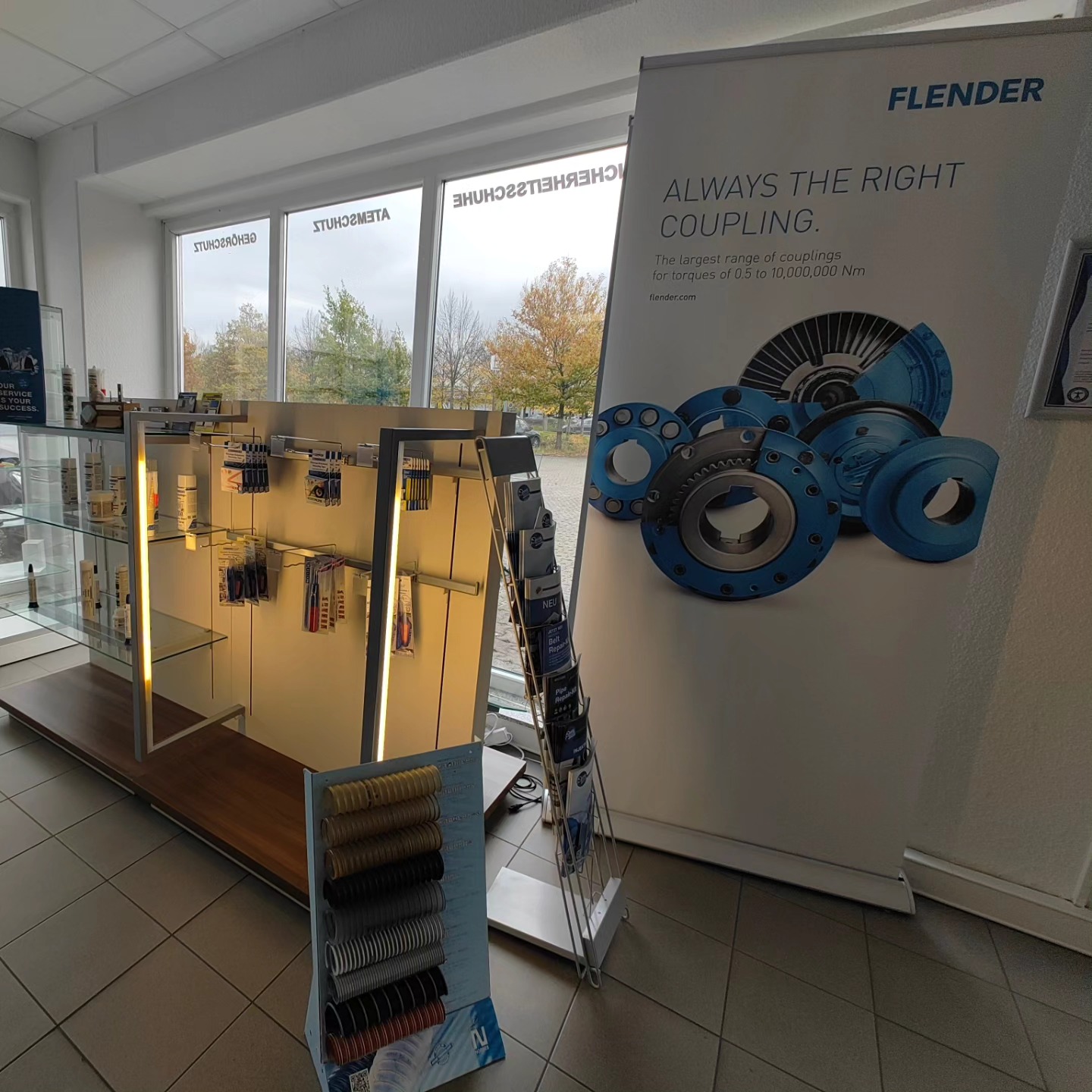 ✨ Weicon-Produkte – direkt bei uns erhältlich! ✨
Entdeckt unser Sortiment an Weicon Kleb- und Dichtstoffen sowie technischen Sprays – alles bereit für professionelle Anwendungen. 🔧⚙️
✅ Zuverlässige Lösungen
✅ Sofort verfügbar
Schaut bei uns vorbei!
#Weicon #Industriebedarf #Klebstoffe #TechnischeSprays #Qualität #ProfessionelleAnwendungen