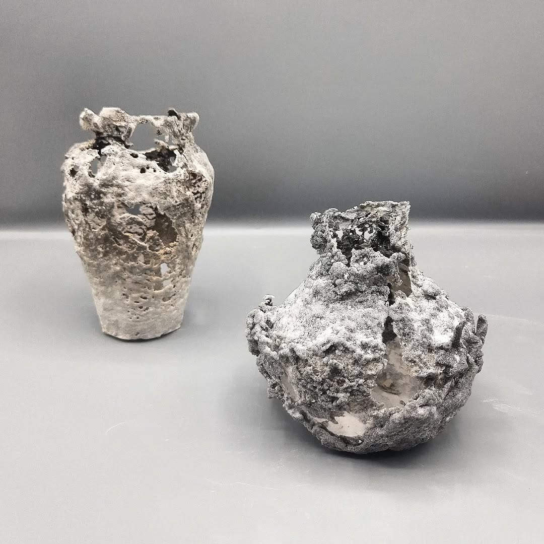 At the end of every class I teach I always gather up any mixed leftover glass, and save it for future projects....little did I know when I did this just two weeks ago, it would be after the last ever class @northlandscreative
The news of it's closure is devastating and far reaching - from it's roots in Lybster (where, we must remember, 6 permanent staff have lost their jobs) to every corner of the world, North Lands has positively impacted so many lives. My own trajectory was completely altered after a chance application to an Artist Residency there back in 2006, and more recently, since moving back to Caithness, it has been an absolute lifeline.
I really hope that something can still be done, and this turns out to be a pause, rather than the end.
Pictured : Artefacts 1 & 2, created using leftover glass from my last class at North Lands. Moulded from Caithness Glass vessels.
#northlandscreative #fusedglass #glasscommunity #Caithness #Caithnessglass