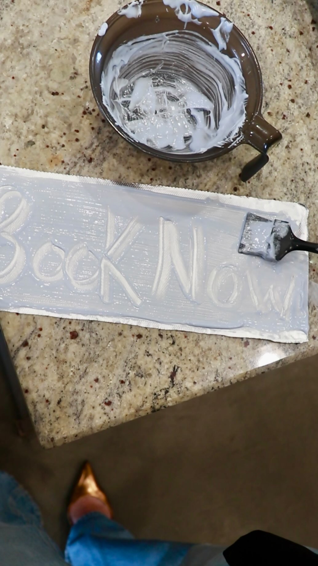 My cocktail of choice 🍸 but make it hair magic
custom blends > everything else
because your hair deserves more than a one-size-fits-all routine
this is where the transformation starts
#believebeauty #njhairstylist #njhairsalon #salonvibes #healthyhair